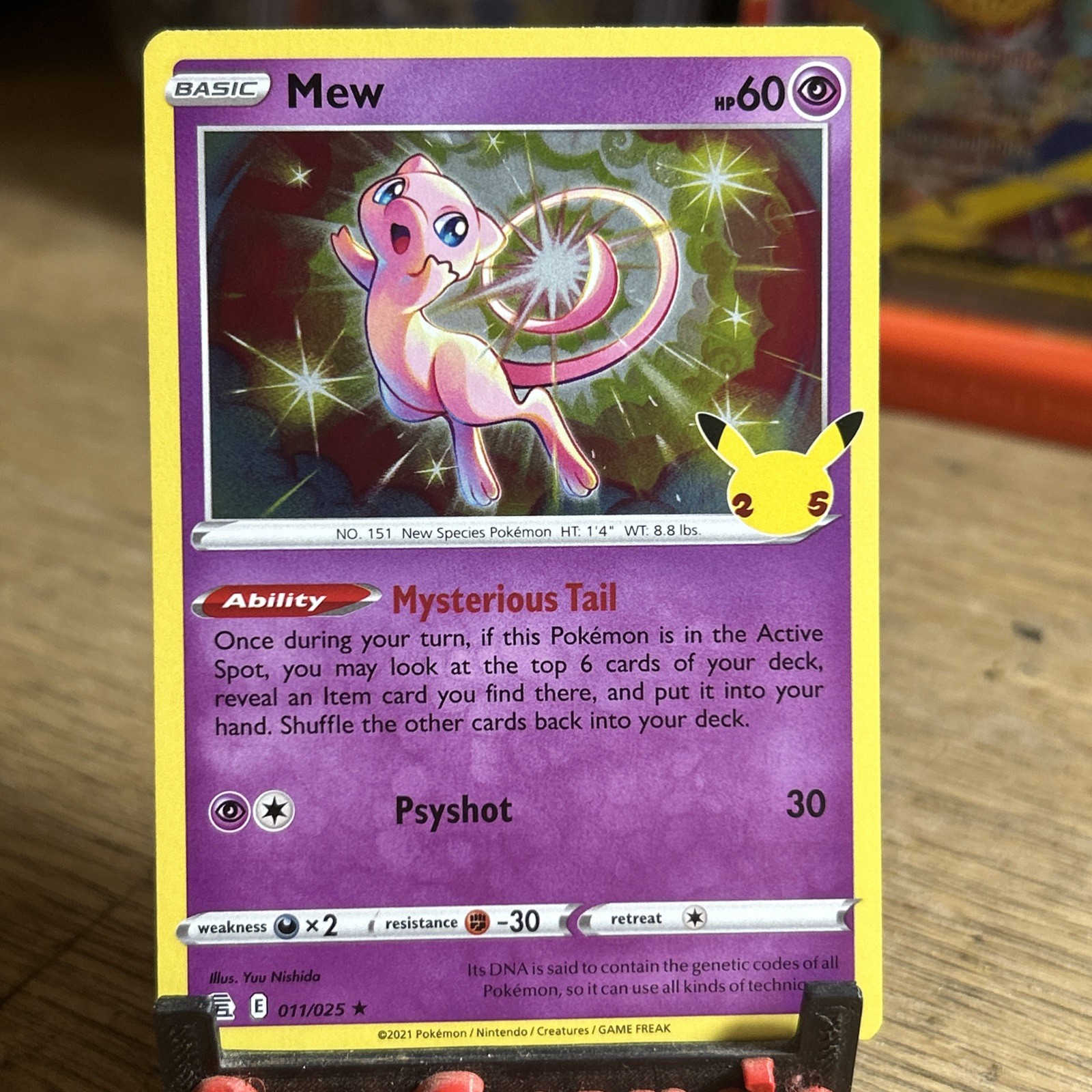 Mew 011/025 Pokemon Celebrations Holo Rare Holofoil NM Mew 011/025 Pokemon Celebrations Holo Rare Holofoil NM