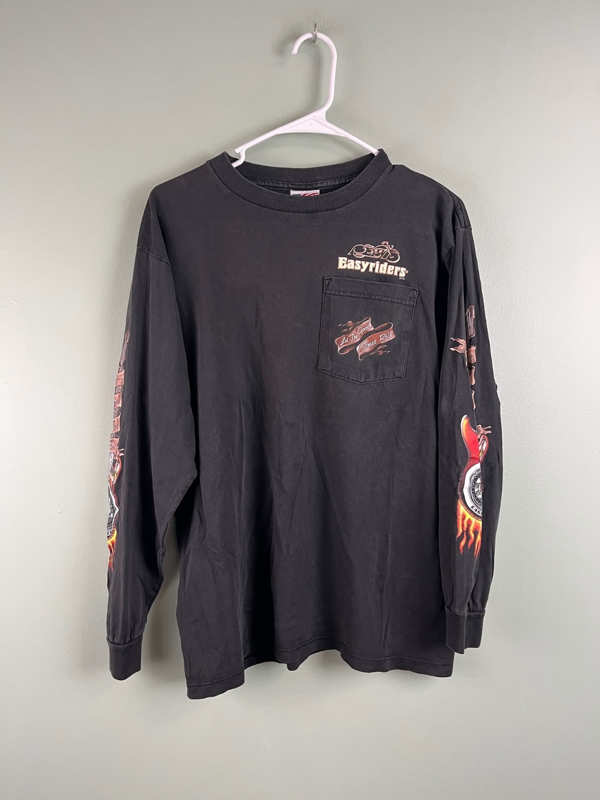 VTG Easyriders Magazine Flame Sleeve Print Long Sleeve Pocket T Shirt MED Black VTG Easyriders Magazine Flame Sleeve Print Long Sleeve Pocket T Shirt MED Black