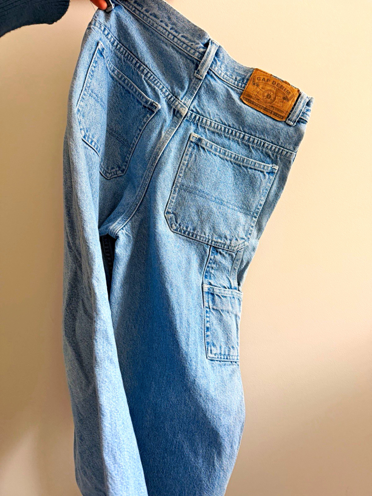 Vintage Gap Kid’s Light Wash Blue Denim Cargo Pocket Straight Jeans 100% Cotton Vintage Gap Kid’s Light Wash Blue Denim Cargo Pocket Straight Jeans 100% Cotton