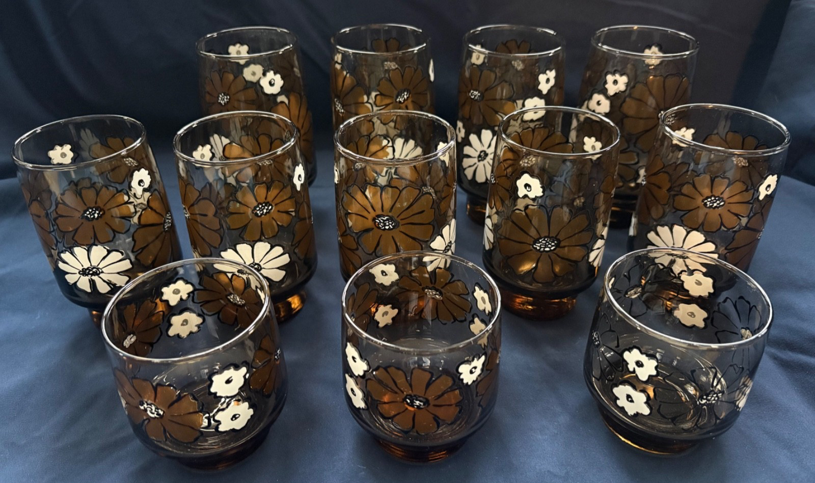 VTG 70s Libbey Camellia tawny floral, lot of 12, three sizes