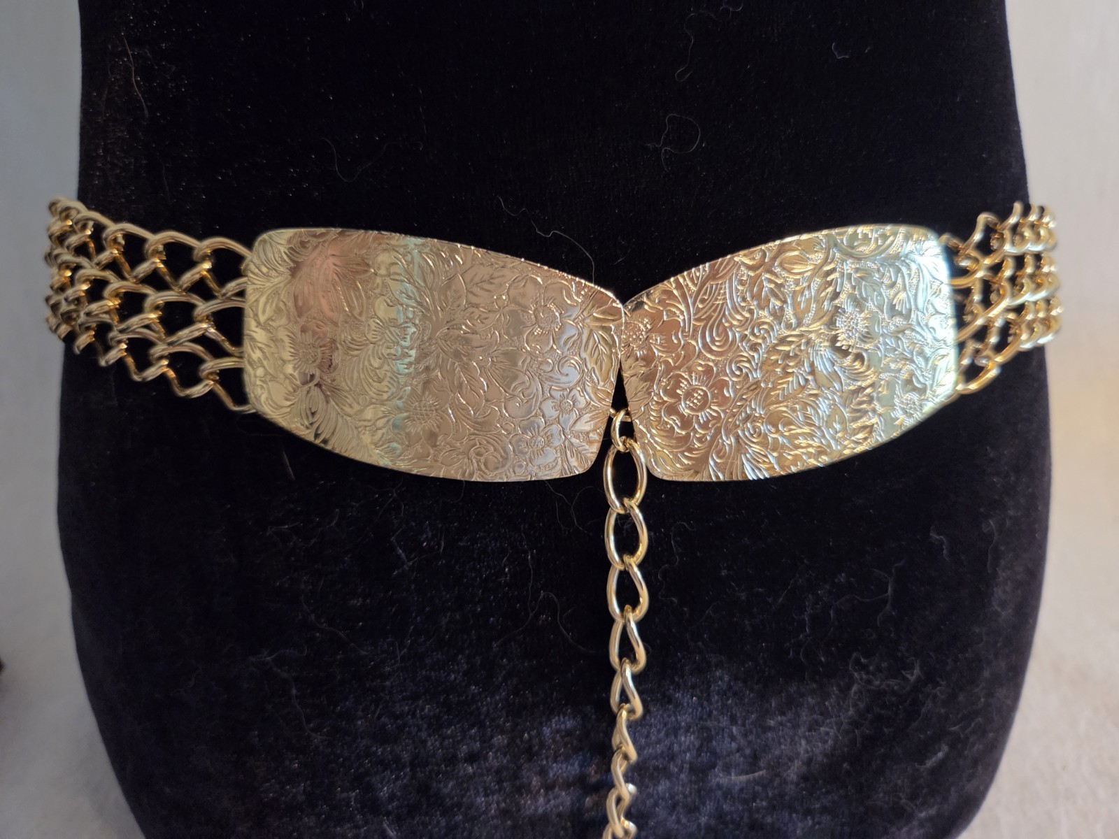 Vintage Triple Chain Belt Heavy Gold Tone 32\