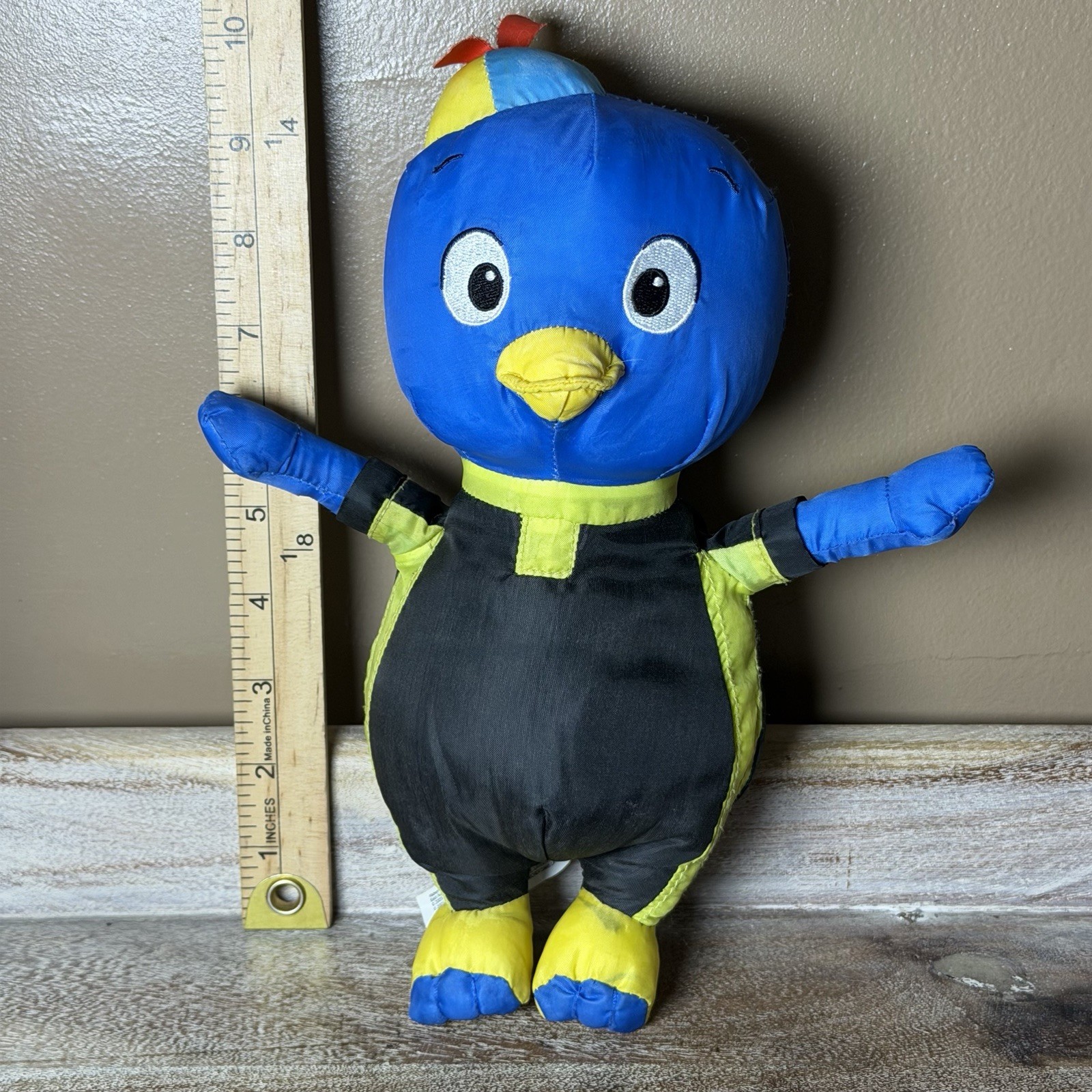 VTG Backyardigans 2005 Fisher Price PABLO 10” Plush Nylon Bath Pool Water Toy VTG Backyardigans 2005 Fisher Price PABLO 10” Plush Nylon Bath Pool Water Toy