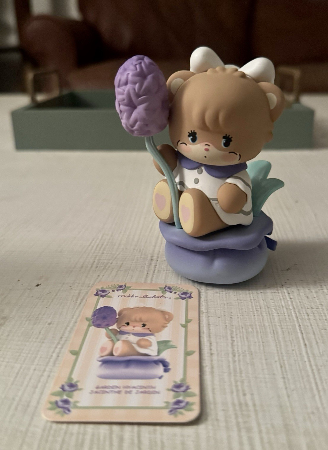 MINISO Mikko Illustrations flower series - garden hyacinth (latte) figure MINISO Mikko Illustrations flower series - garden hyacinth (latte) figure