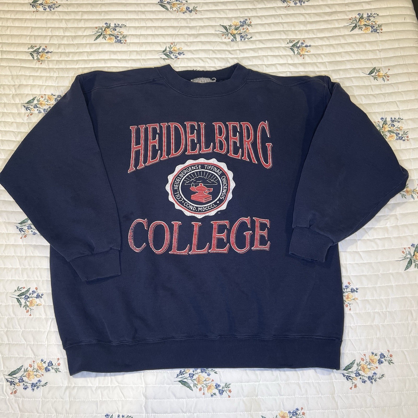 Vintage Distressed Genius Heidelberg College Navy Sweatshirt XL Made in USA 90s Vintage Distressed Genius Heidelberg College Navy Sweatshirt XL Made in USA 90s