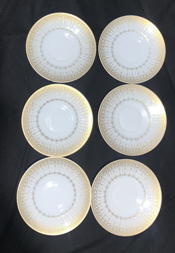 Vintage Mottahedeh Design Portugal Coimbra S.P. Set Of 6 Saucers Gold White
