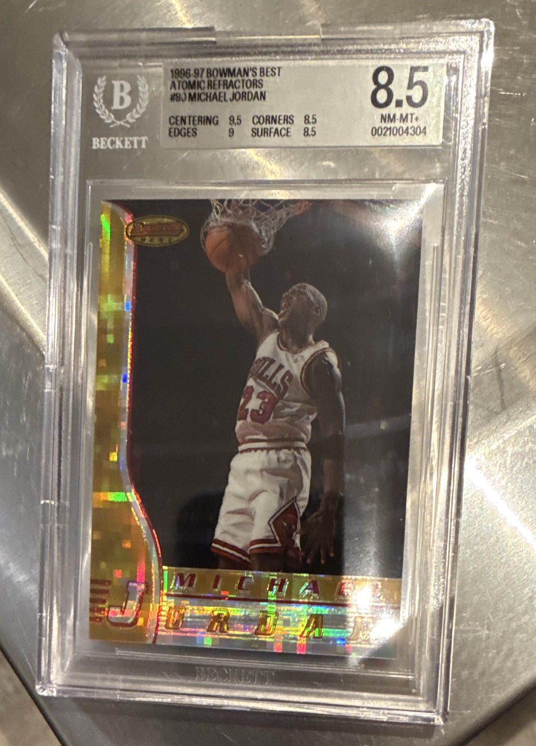 Bowman 1996-97 Bowman\'s Best Atomic Refractors #80 Michael Jordan Bulls BGS 8.5