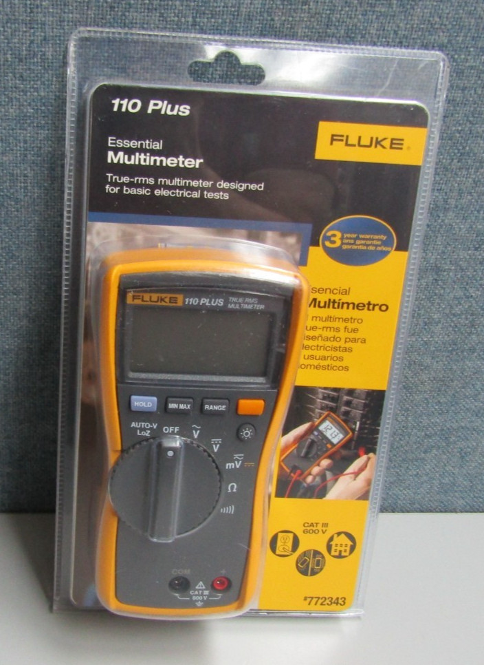 New Fluke 110 Plus-LW Cat III 600V Essential Multimeter 4500977 New Fluke 110 Plus-LW Cat III 600V Essential Multimeter 4500977