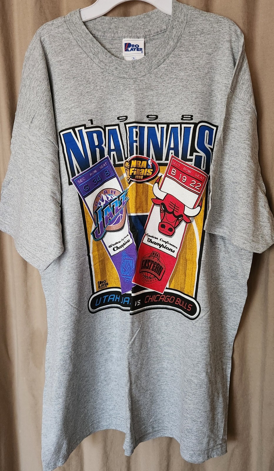 Vintage 1998 NBA Finals Chicago Bulls Utah Jazz Pro Player T Shirt XL Gray NWOT Vintage 1998 NBA Finals Chicago Bulls Utah Jazz Pro Player T Shirt XL Gray NWOT