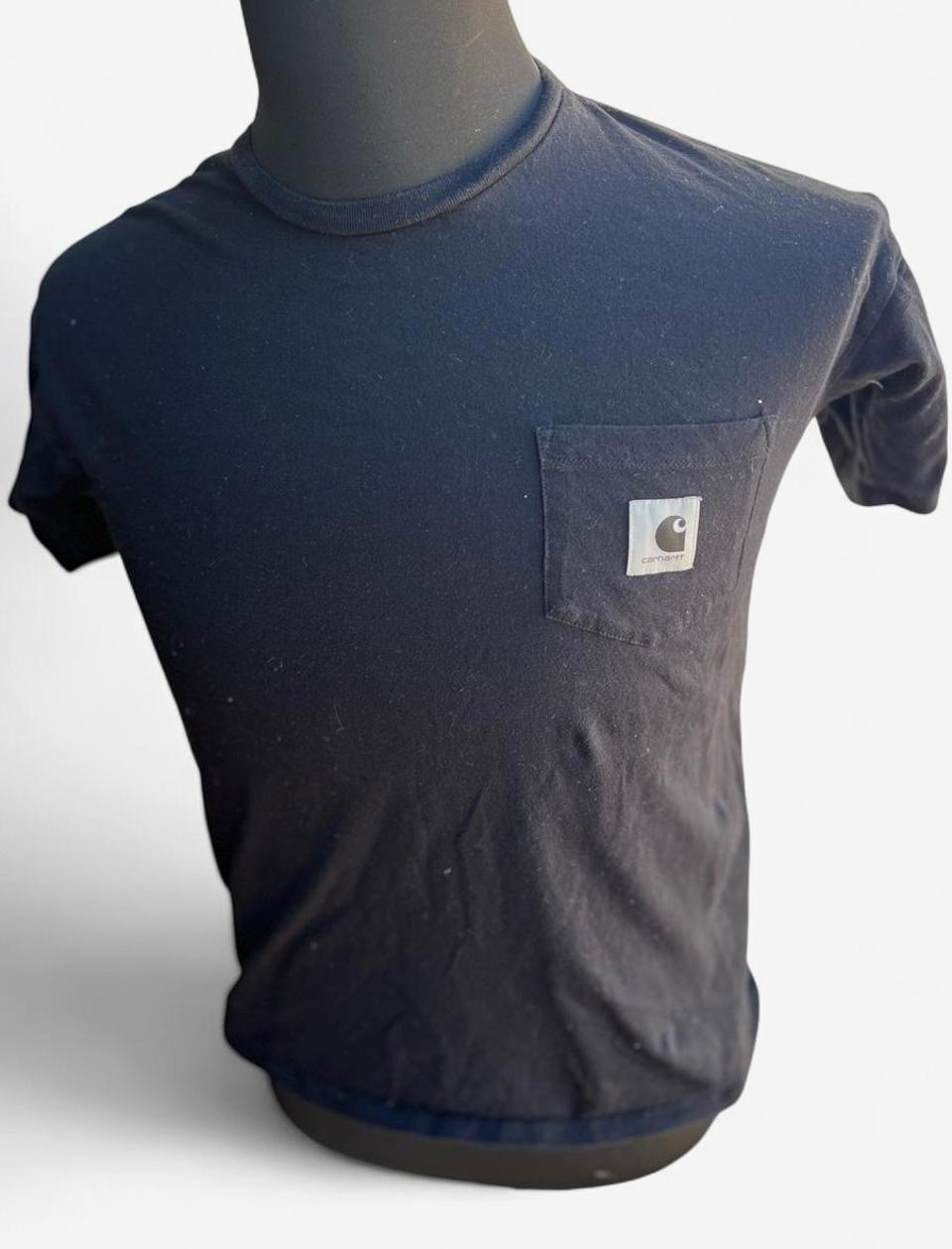 Carhartt Men\'s XS Black Pocket Logo Crew Neck Short Sleeve Cotton T-Shirt Carhartt Men\'s XS Black Pocket Logo Crew Neck Short Sleeve Cotton T-Shirt