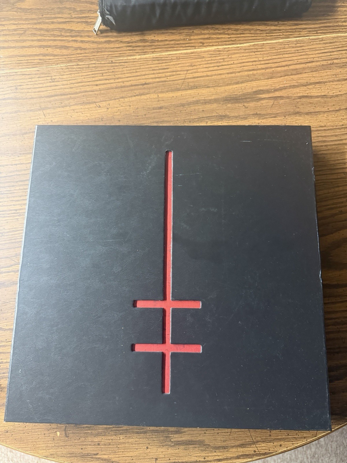 Marilyn Manson One Assassination Under God Chapter One Complete Box Set Marilyn Manson One Assassination Under God Chapter One Complete Box Set