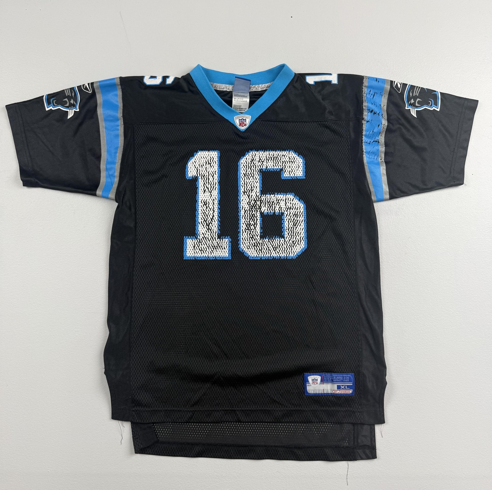 Vintage Carolina Panthers Jersey Boys XL Black NFL Reebok Chris Weinke 16