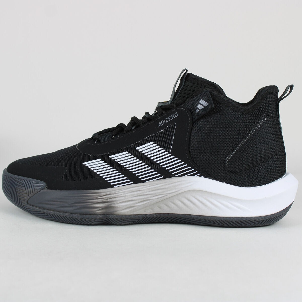 Adidas Adizero Select Team Mens Basketball Shoes Black/White IG5576 New Adidas Adizero Select Team Mens Basketball Shoes Black/White IG5576 New