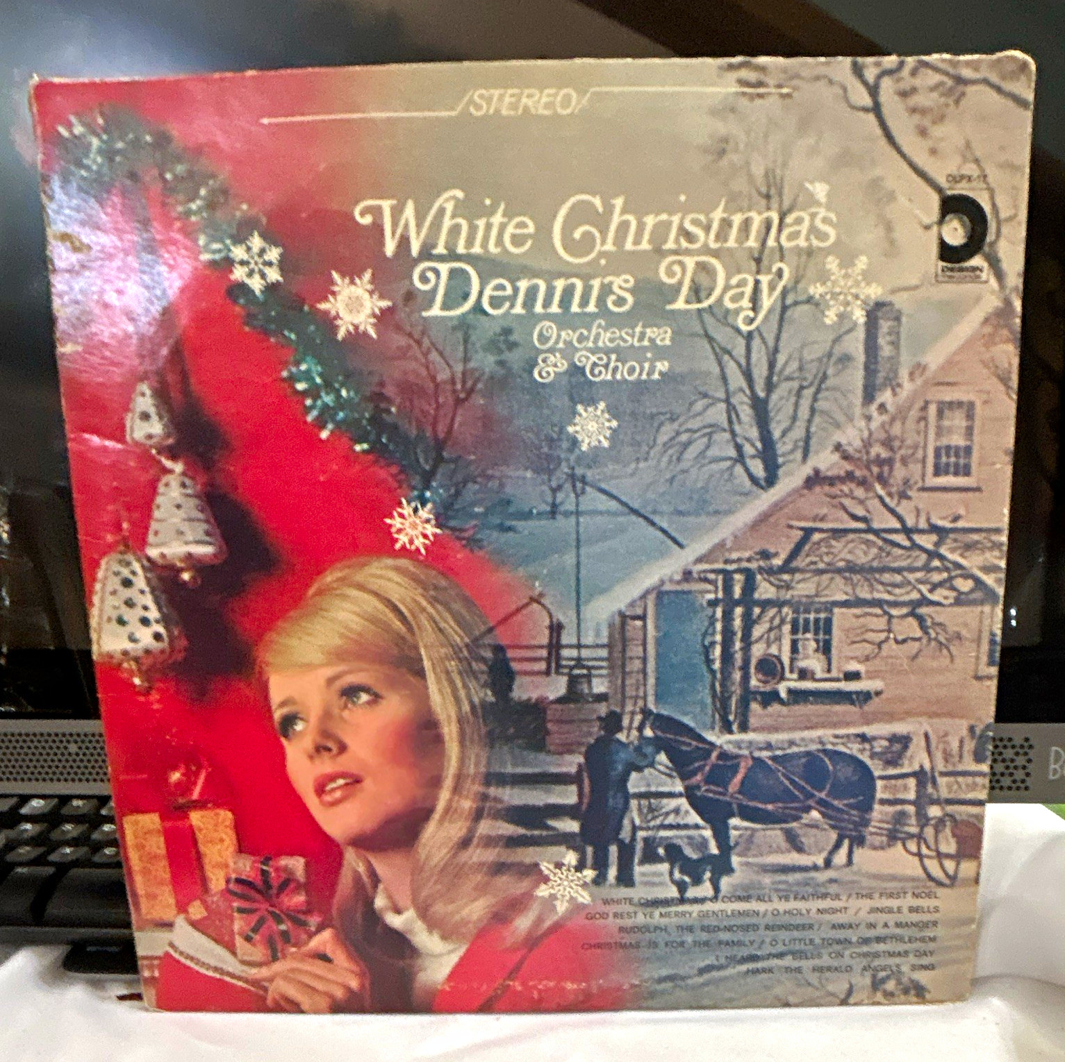 Vintage Dennis Day White Christmas Orchestra & Choir Design DLPX-17 Stereo LP Vintage Dennis Day White Christmas Orchestra & Choir Design DLPX-17 Stereo LP