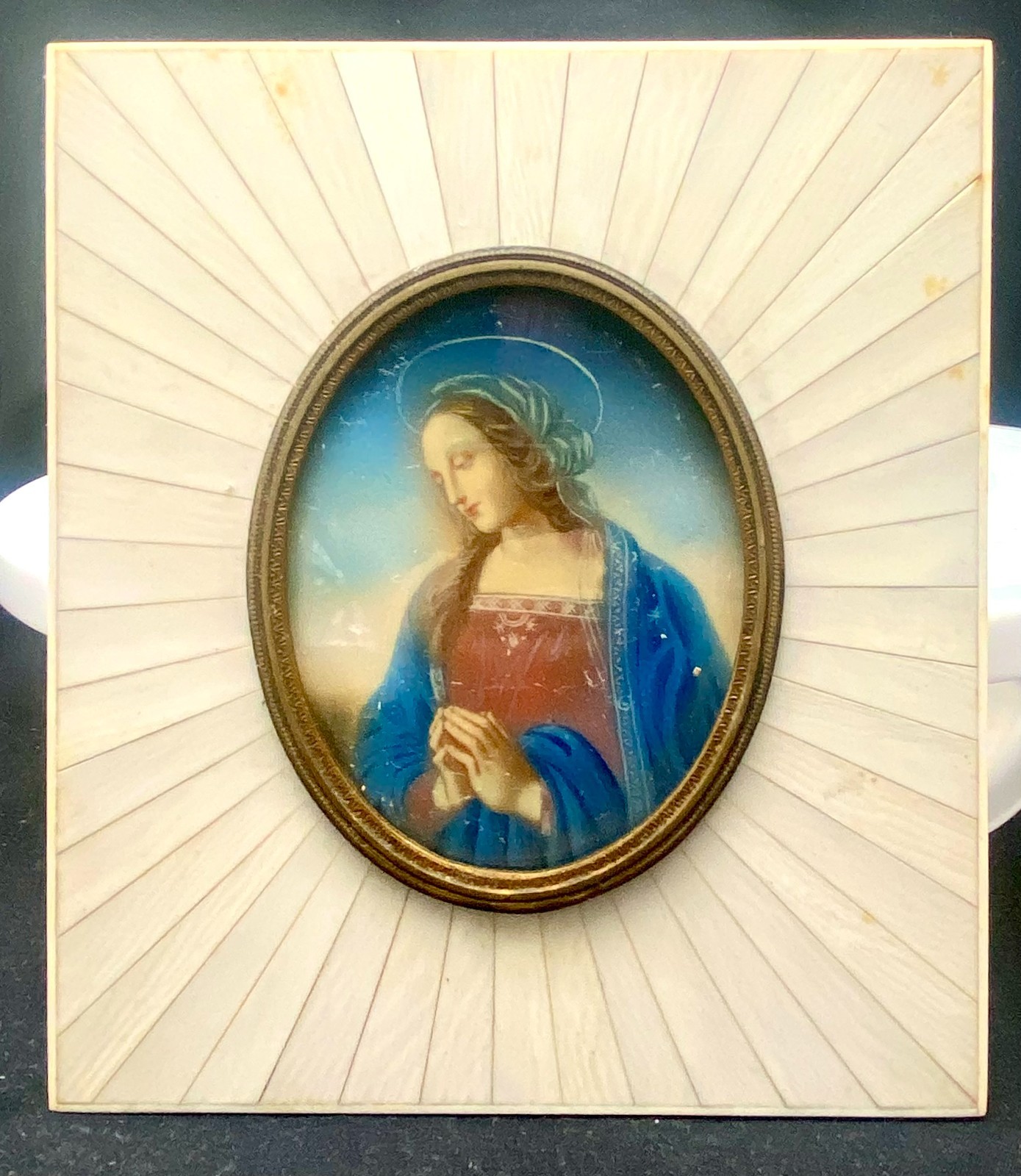 ANTIQUE ITALIAN MADONNA IN PRAYER MINIATURE PAINTING SPINE SUNBURST FRAME SIGNED