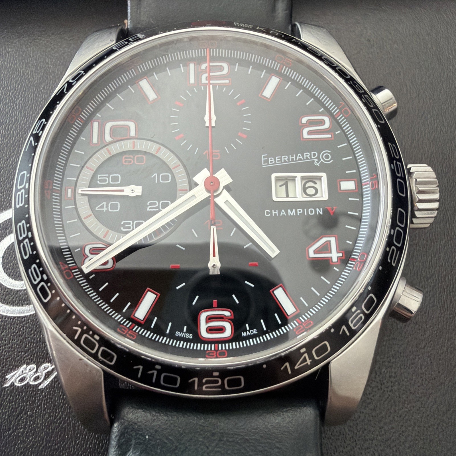 Eberhard & Co Champion V Grande Date Automatic Chronograph Watch 43mm - 3 Straps Eberhard & Co Champion V Grande Date Automatic Chronograph Watch 43mm - 3 Straps
