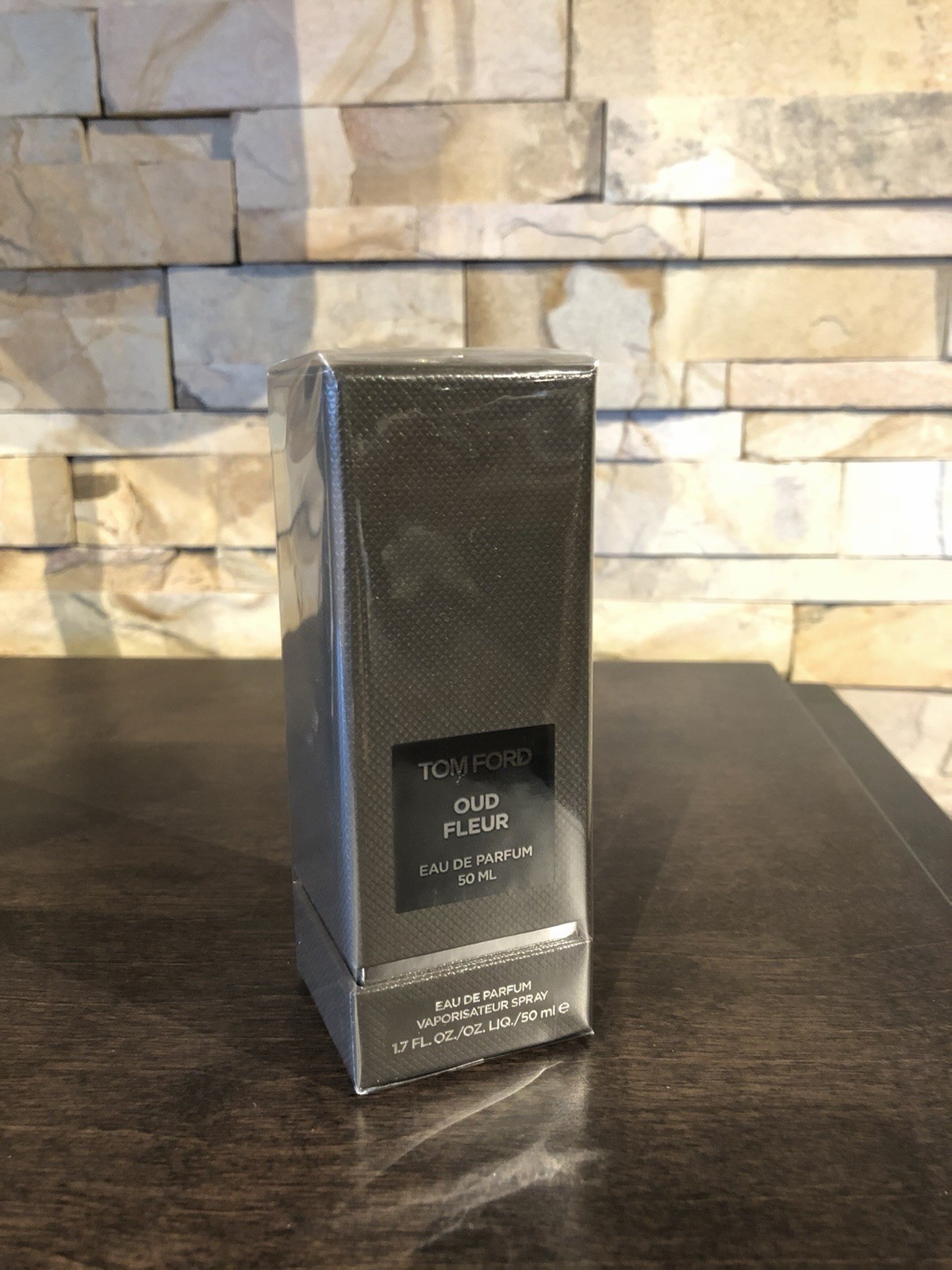 BRAND NEW TOM FORD Oud Fleur 50ml 1.7oz BNIB BRAND NEW TOM FORD Oud Fleur 50ml 1.7oz BNIB