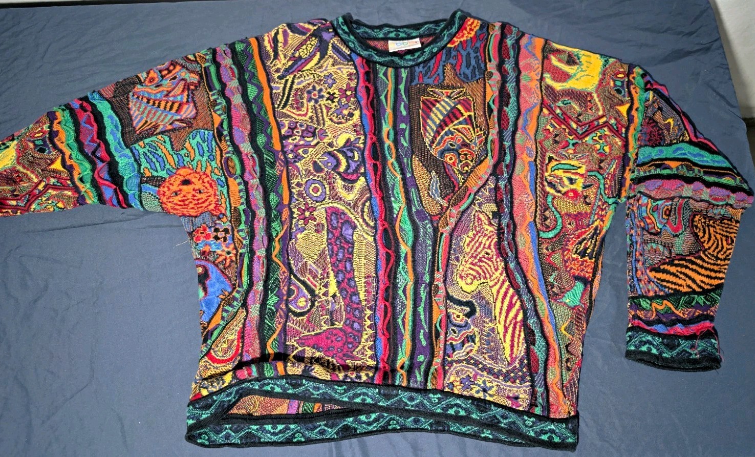 Super Rare Exotic vintage COOGI Sweater 100% Acrylic Made in Australia Super Rare Exotic vintage COOGI Sweater 100% Acrylic Made in Australia
