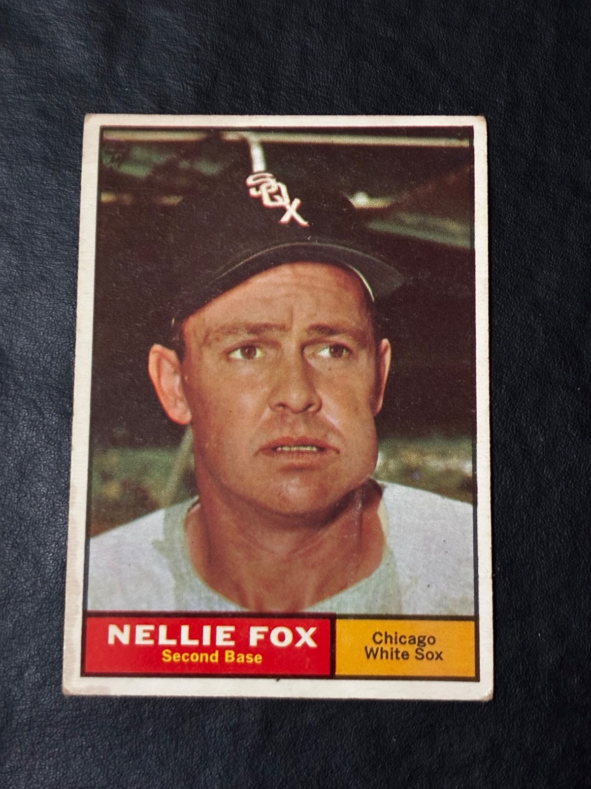1961 Topps Nellie Fox #30 - No Creases - EX/Better - (#2) 1961 Topps Nellie Fox #30 - No Creases - EX/Better - (#2)