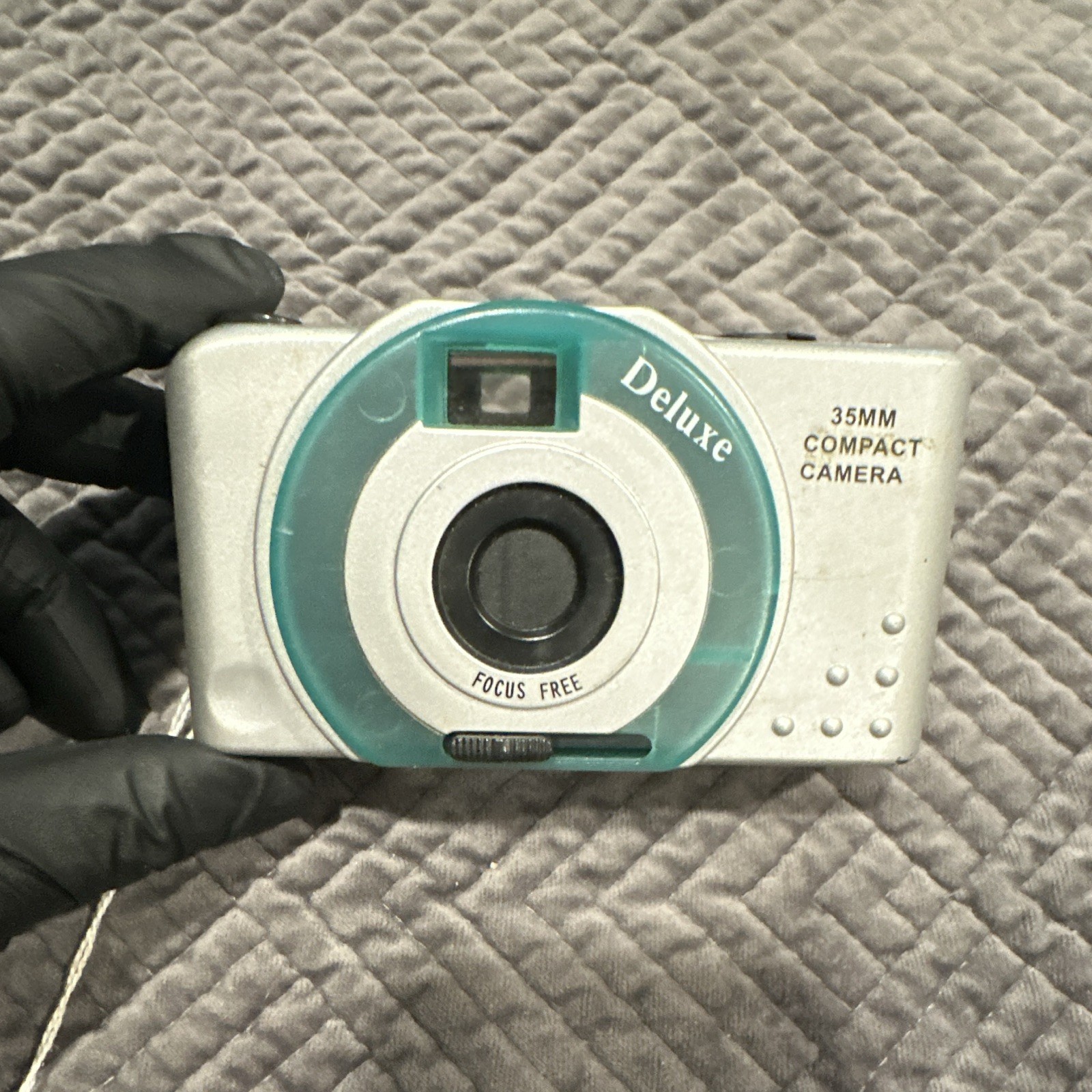 vintage Deluxe 35mm Compact Camera vintage Deluxe 35mm Compact Camera