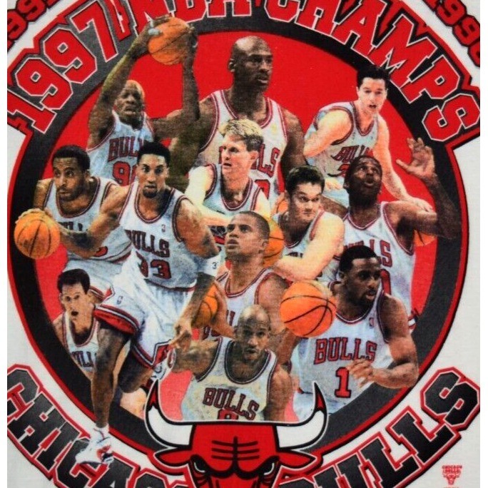 Vintage NBA T-Shirt Chicago Bulls 97 Champions Action Photo Mens L Starter NWOT