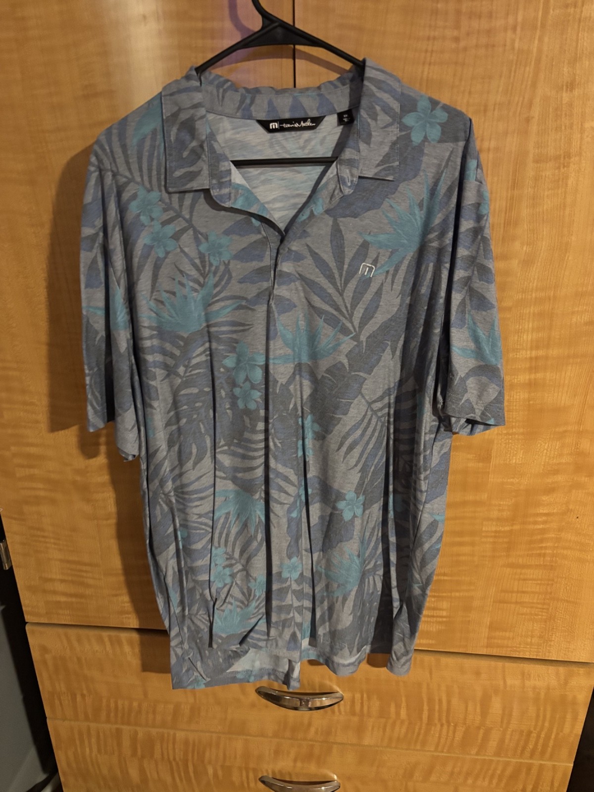 Travis Mathews 2xl polo Travis Mathews 2xl polo
