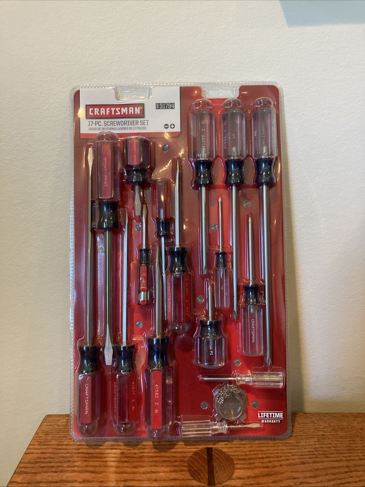 Craftsman 17 piece Screwdriver Set 31794 Slotted and Phillips Craftsman 17 piece Screwdriver Set 31794 Slotted and Phillips