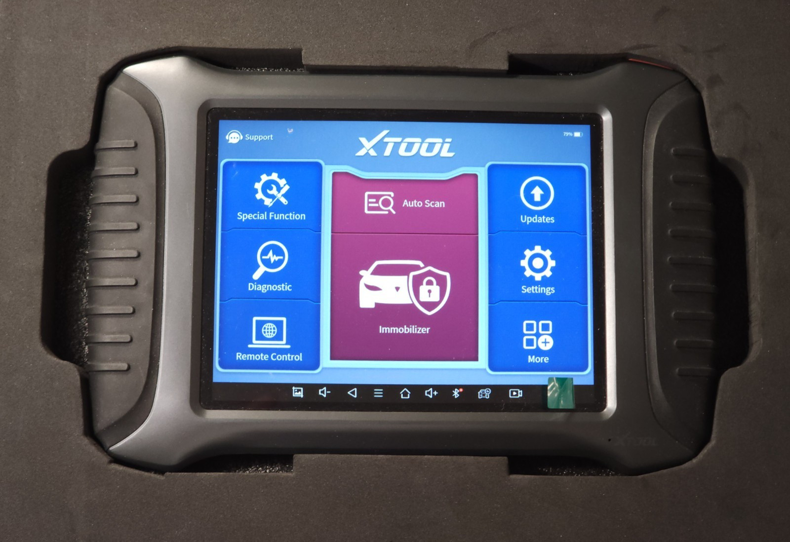 Xtool X100 PAD3 Diagnostic OBD2 Scan IMMO Tool Hard Case Immobilizer Key Program Xtool X100 PAD3 Diagnostic OBD2 Scan IMMO Tool Hard Case Immobilizer Key Program