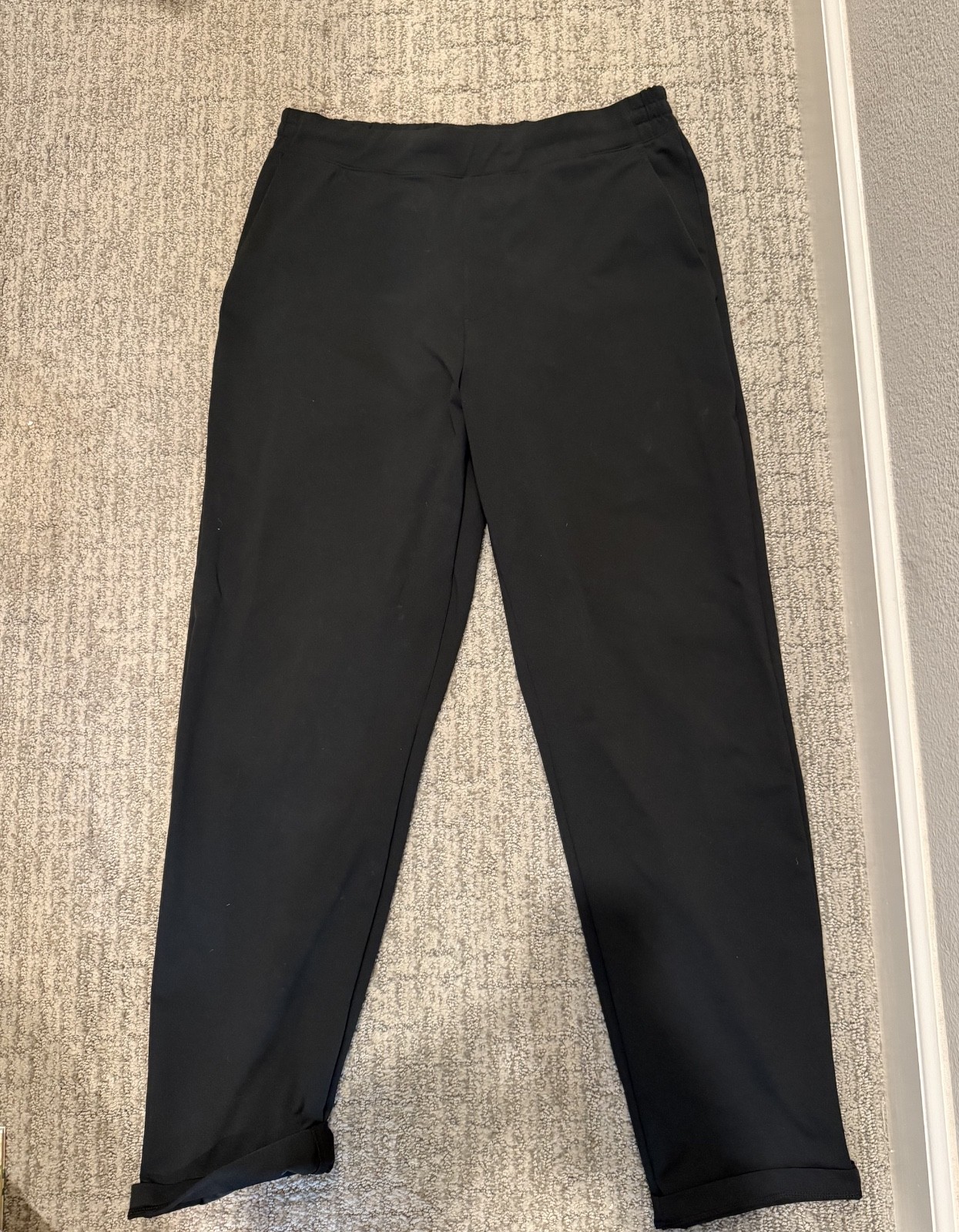 Uniqlo Ultra Stretch DRY-EX Tapered Pants Medium Black Uniqlo Ultra Stretch DRY-EX Tapered Pants Medium Black