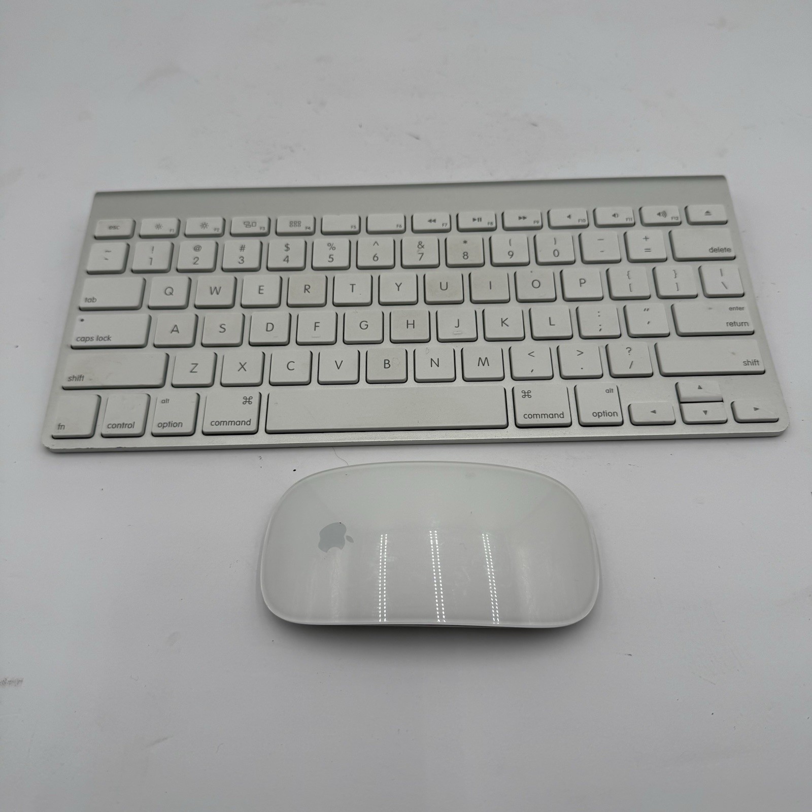 E4 Apple Magic Keyboard A1314 And Magic Mouse A1296 Wireless Bluetooth SET E4 Apple Magic Keyboard A1314 And Magic Mouse A1296 Wireless Bluetooth SET