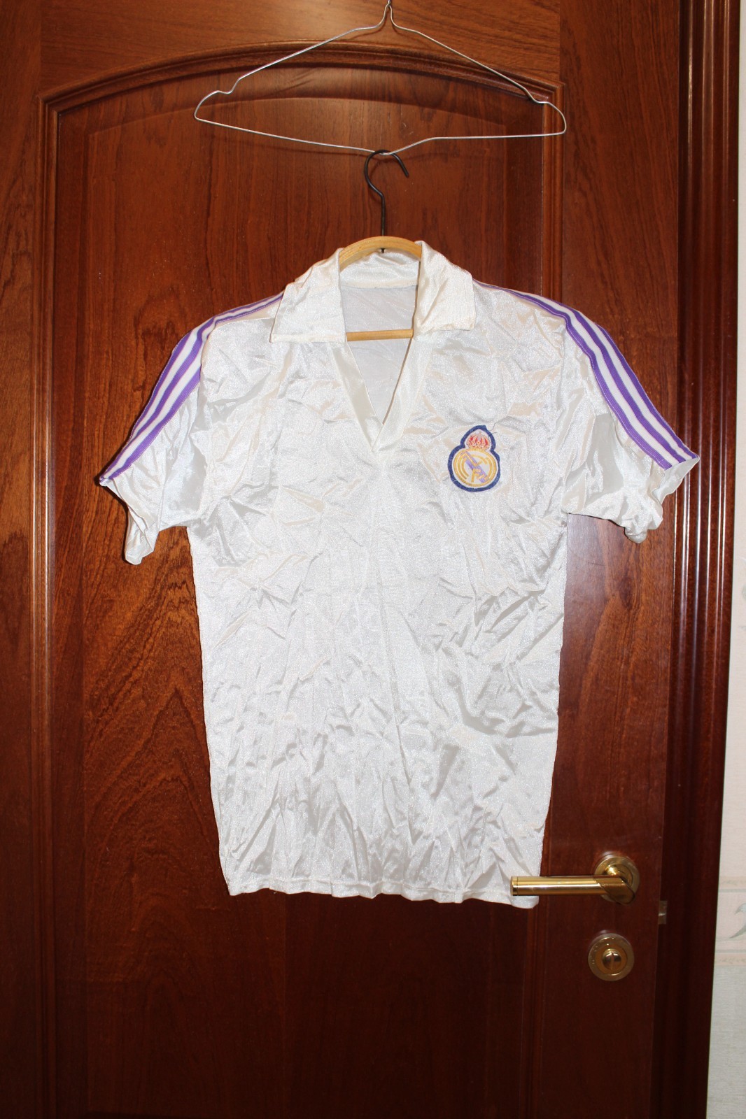 Vintage Real Madrid 1970's Third football shirt jersey - size 3 . Vintage Real Madrid 1970's Third football shirt jersey - size 3 .