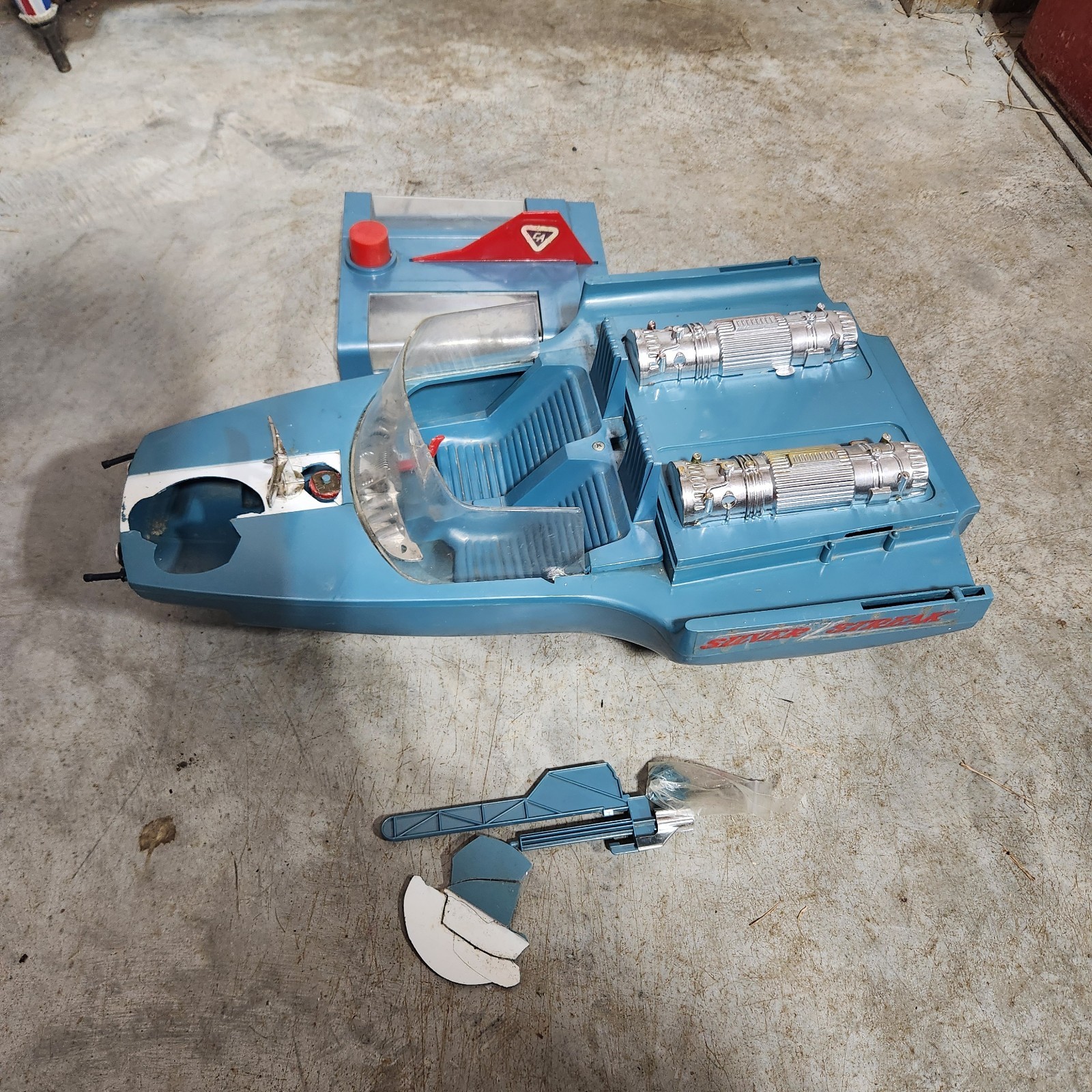 Vintage 1967 Ideal Captain Action SILVER STREAK Amphibian Vehicle Parts/as Is