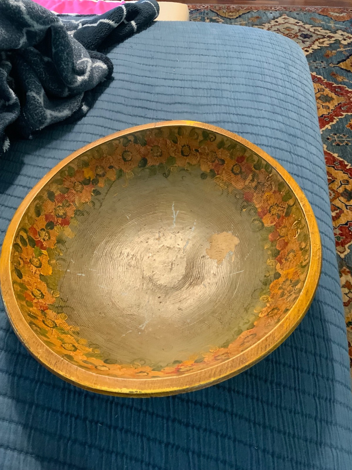 A Beautiful Antique Gullah South Carolina Wooden Bowl