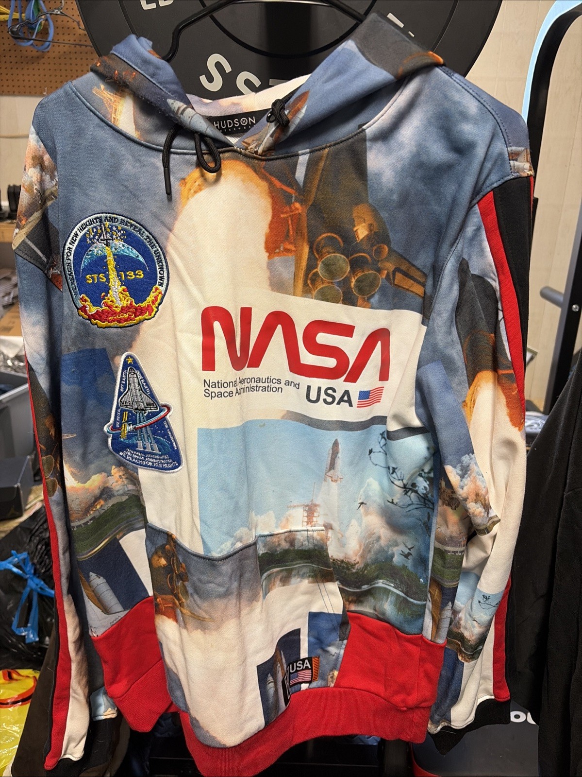 Hudson Outwear NASA Hoodie Mens Size XL Hudson Outwear NASA Hoodie Mens Size XL