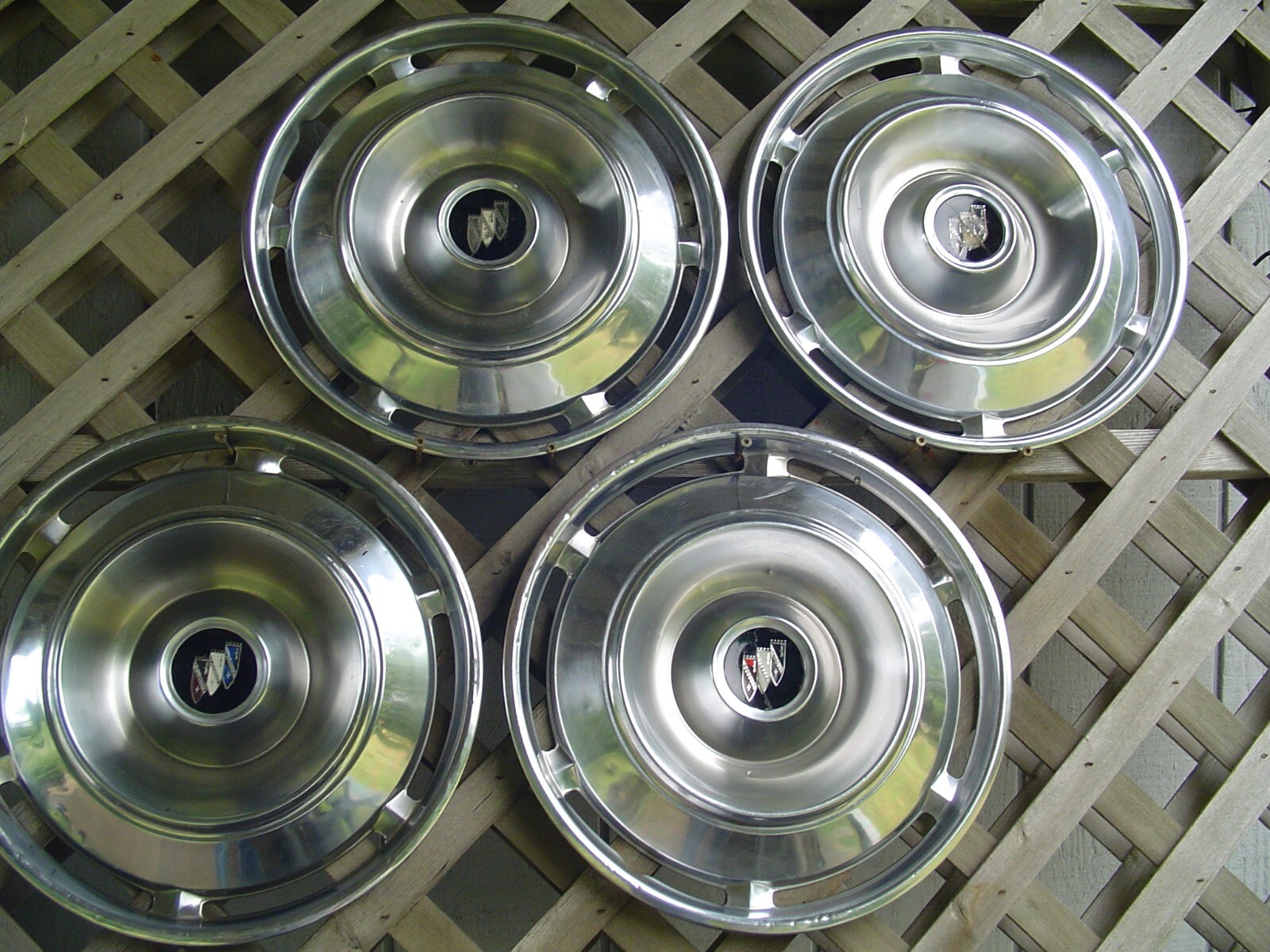 1961 61 VINTAGE BUICK ELECTRA 225 LESABRE INVICTA SPECIAL HUBCAPS  WHEEL COVERS