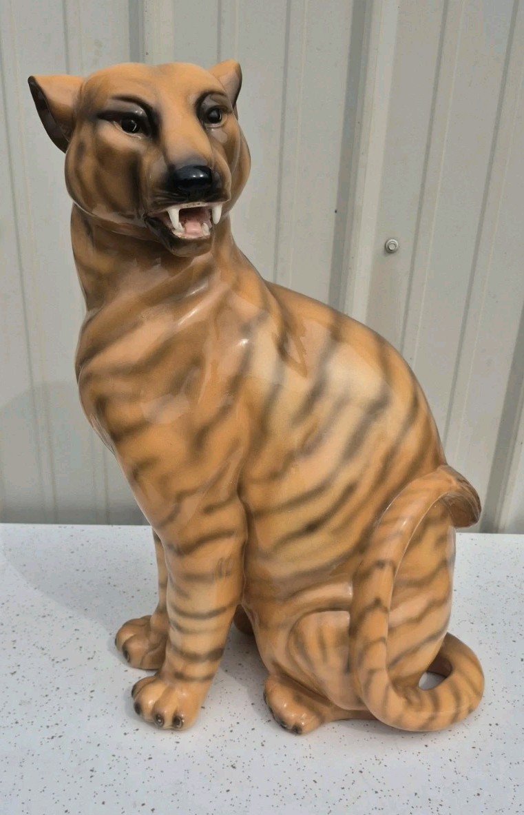 Vintage MCM Panther/Cougar Statue Ceramic 21 Vintage MCM Panther/Cougar Statue Ceramic 21