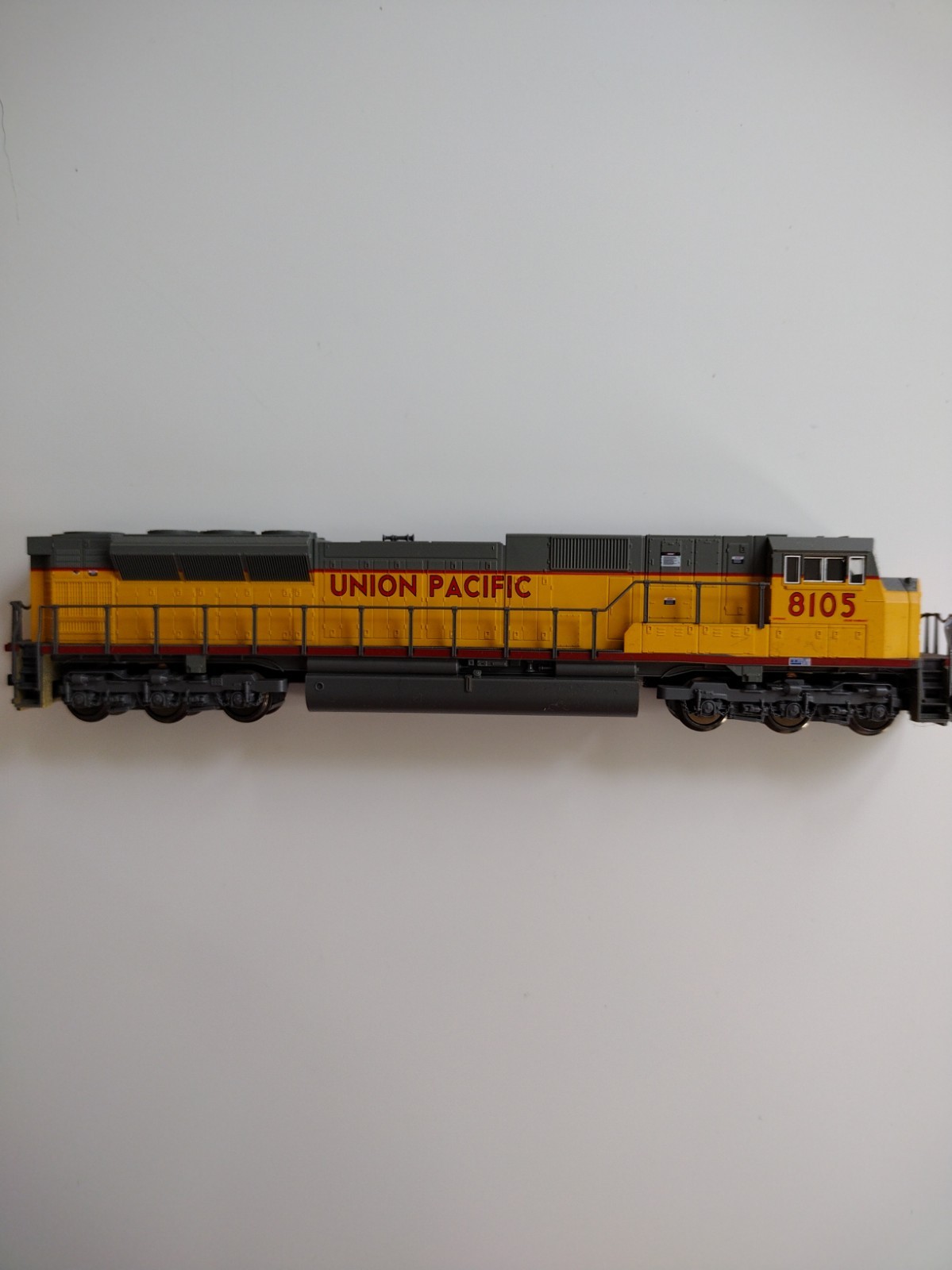 KATO N-Scale Union Pacific Locomotive UP #8105 EMD SD90/43MAC 176-5606 KATO N-Scale Union Pacific Locomotive UP #8105 EMD SD90/43MAC 176-5606