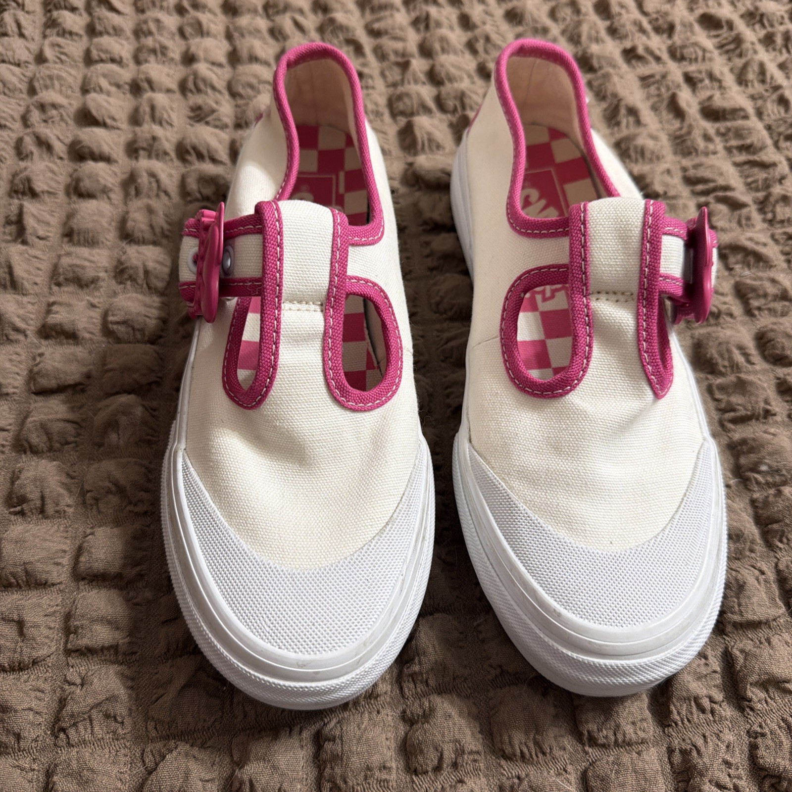 Vans x Barbie Style 93 DX Mary Jane Shoes Womens 6 Pink White Bow Buckle Y2K Vans x Barbie Style 93 DX Mary Jane Shoes Womens 6 Pink White Bow Buckle Y2K