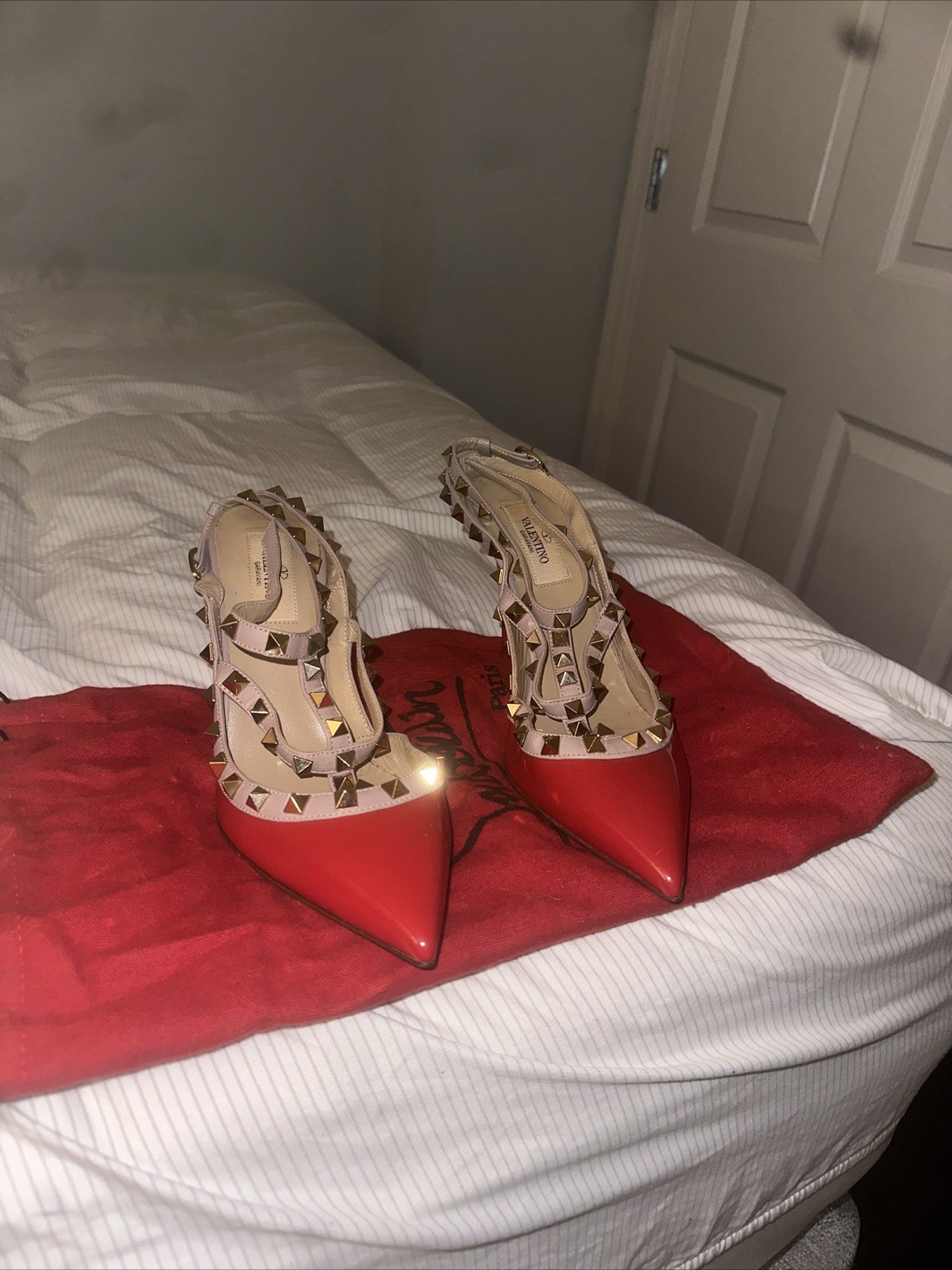 Valentino Garavani Gold Spikes Women\'s Heels Size 37 US 7 Pre-owned with Box Valentino Garavani Gold Spikes Women\'s Heels Size 37 US 7 Pre-owned with Box