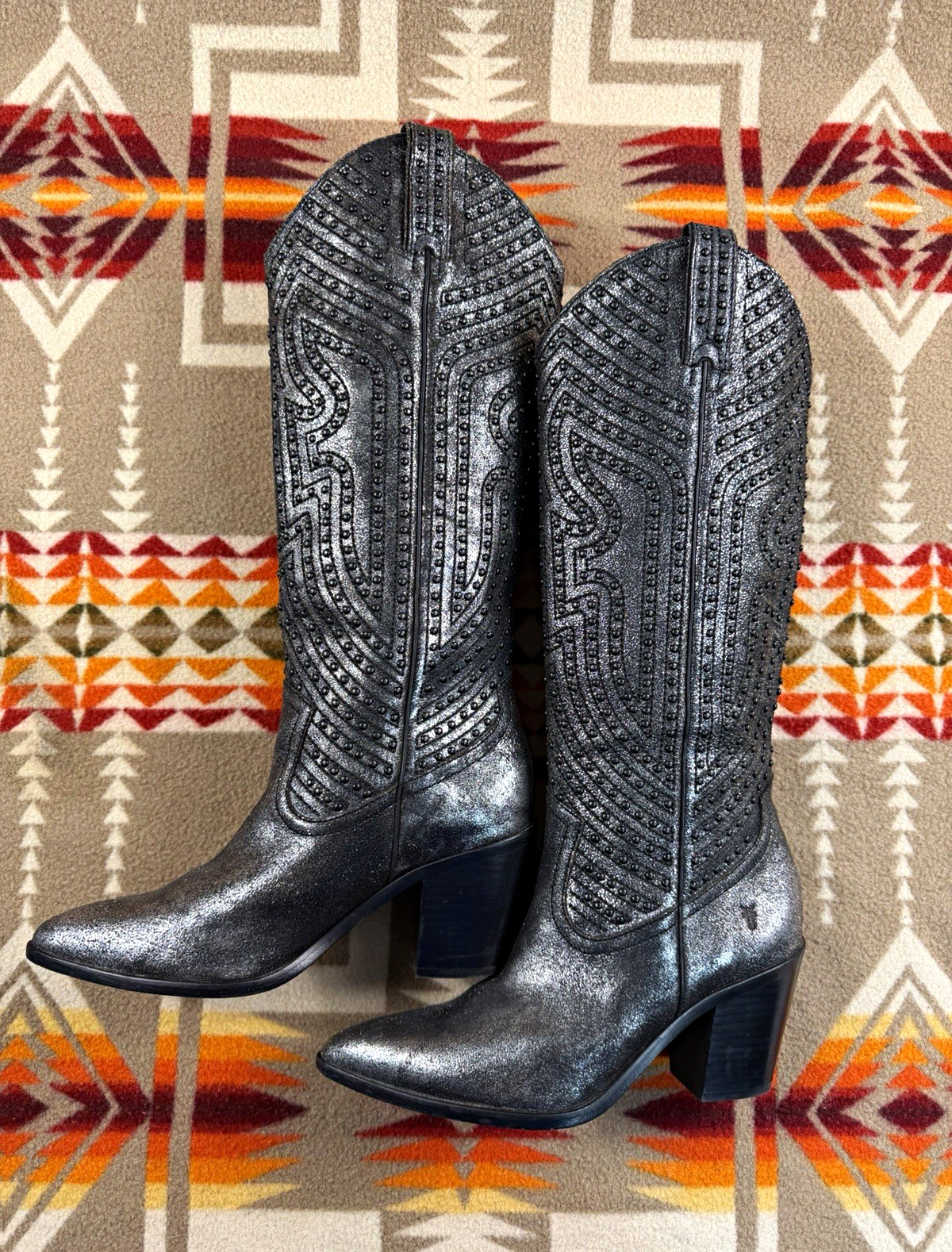 Frye Women’s Faye Studded Western Knee High Leather Boots Black /Silver 7.5 M🔥