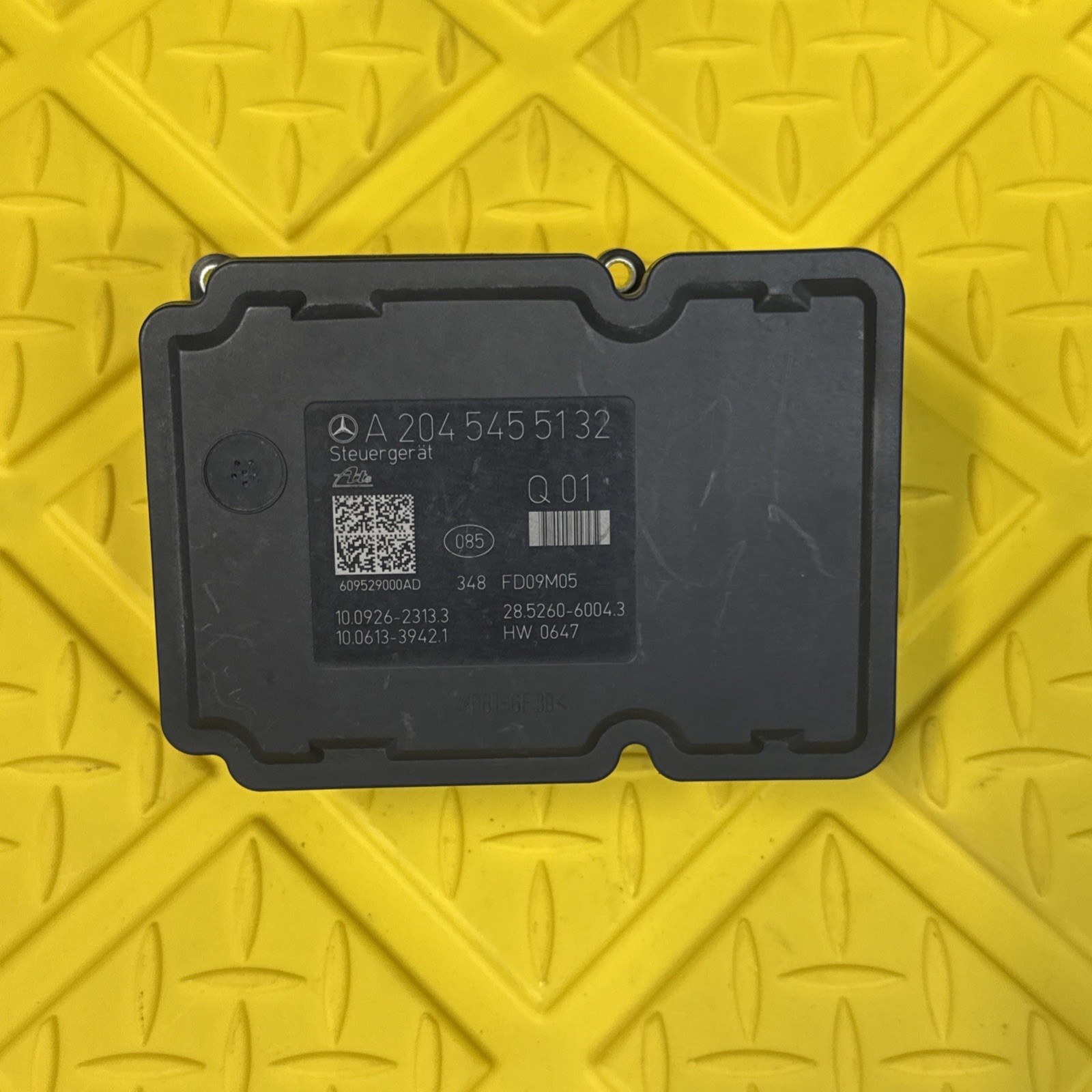 OEM 2008–2011 Mercedes C300 C350 W204 ABS ESP Brake Pump Module A2045455132 OEM 2008–2011 Mercedes C300 C350 W204 ABS ESP Brake Pump Module A2045455132