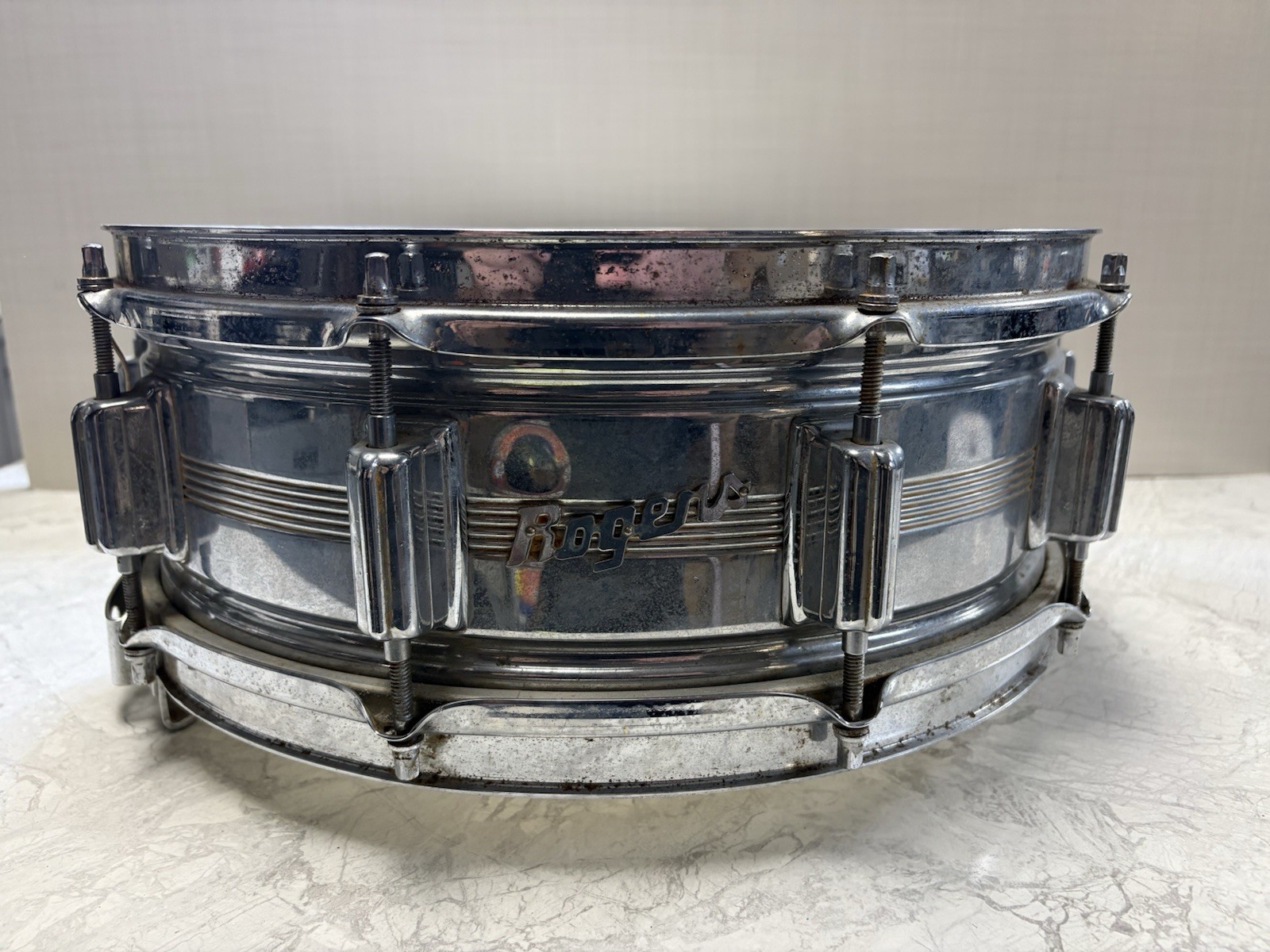 Snare Drum Rogers Dyna-Sonic Vintage 5x14 Serial Number 21488 Snare Drum Rogers Dyna-Sonic Vintage 5x14 Serial Number 21488