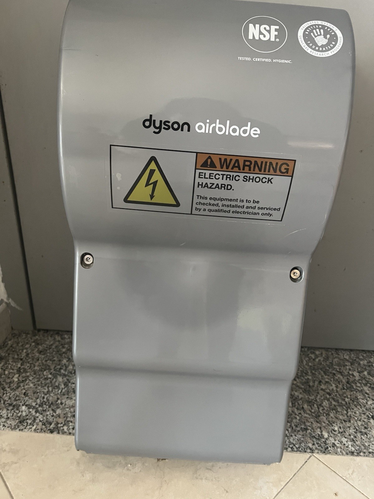 Dyson Airblade Electric Hand Towels Grey Hand Dryer Dyson Airblade Electric Hand Towels Grey Hand Dryer