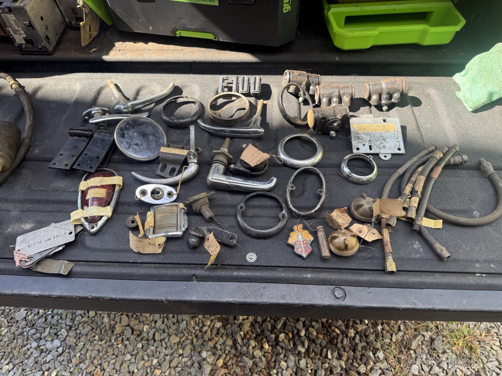 Lot of Vintage Miscellaneous Auto Car Parts 1920s 1930s 1940s Lot of Vintage Miscellaneous Auto Car Parts 1920s 1930s 1940s