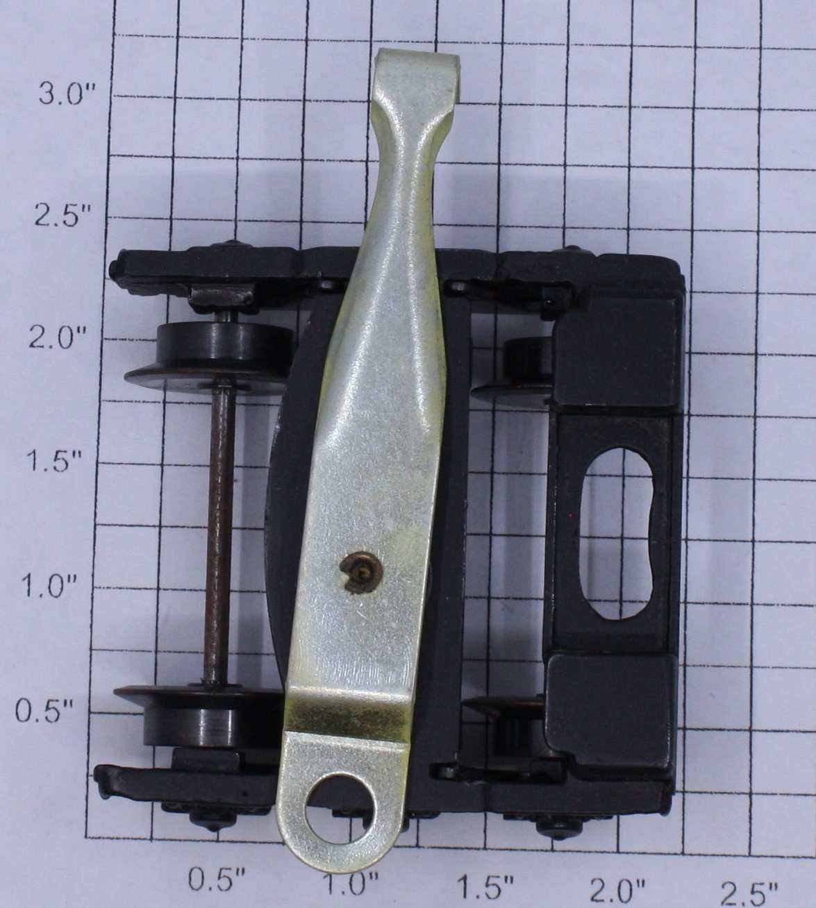 Lionel 671-202 Turbine Rear Truck & Drawbar Assembly  (10)