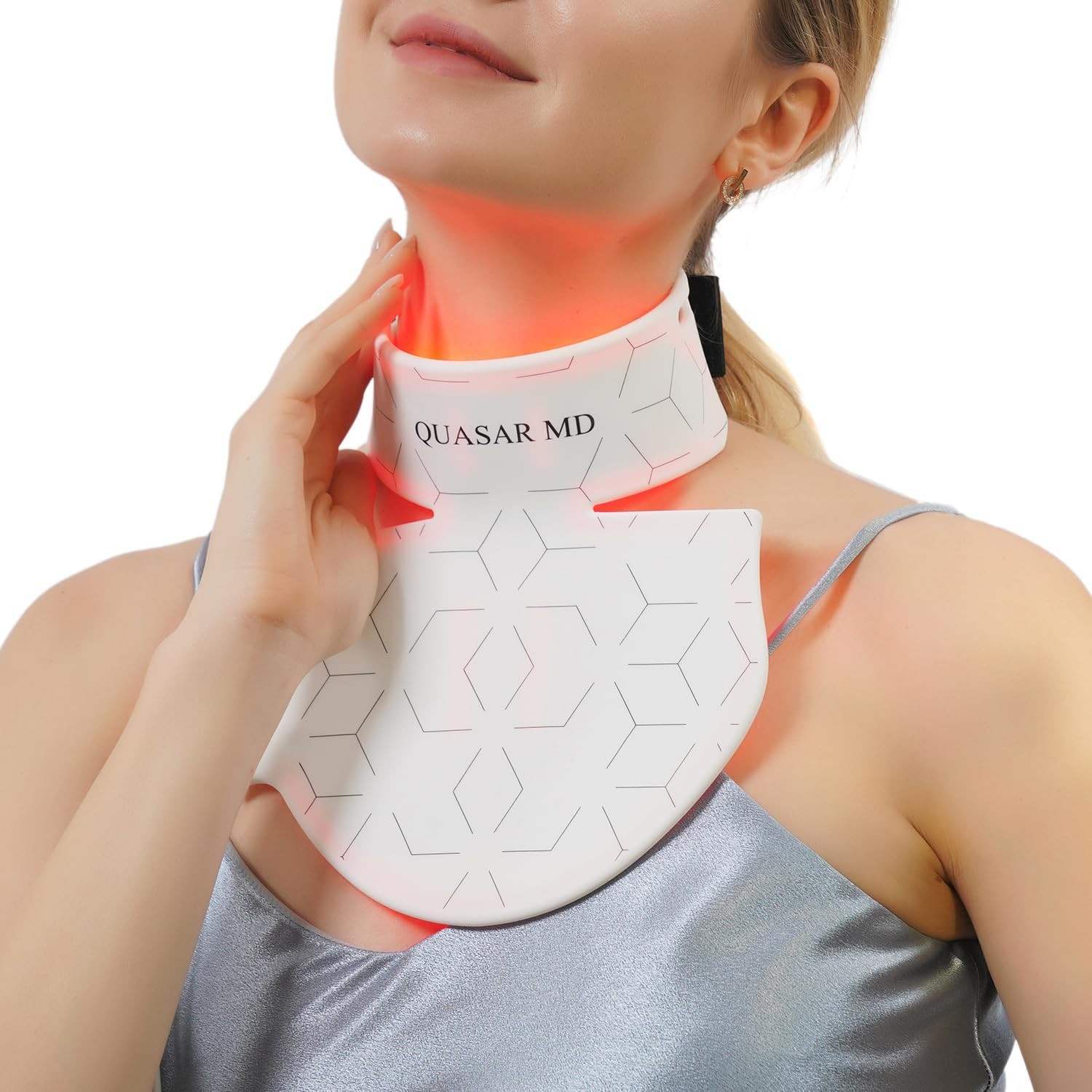 Revitalize Your Neck & Décolleté with Quasarmd Red Light Therapy Device Revitalize Your Neck & Décolleté with Quasarmd Red Light Therapy Device
