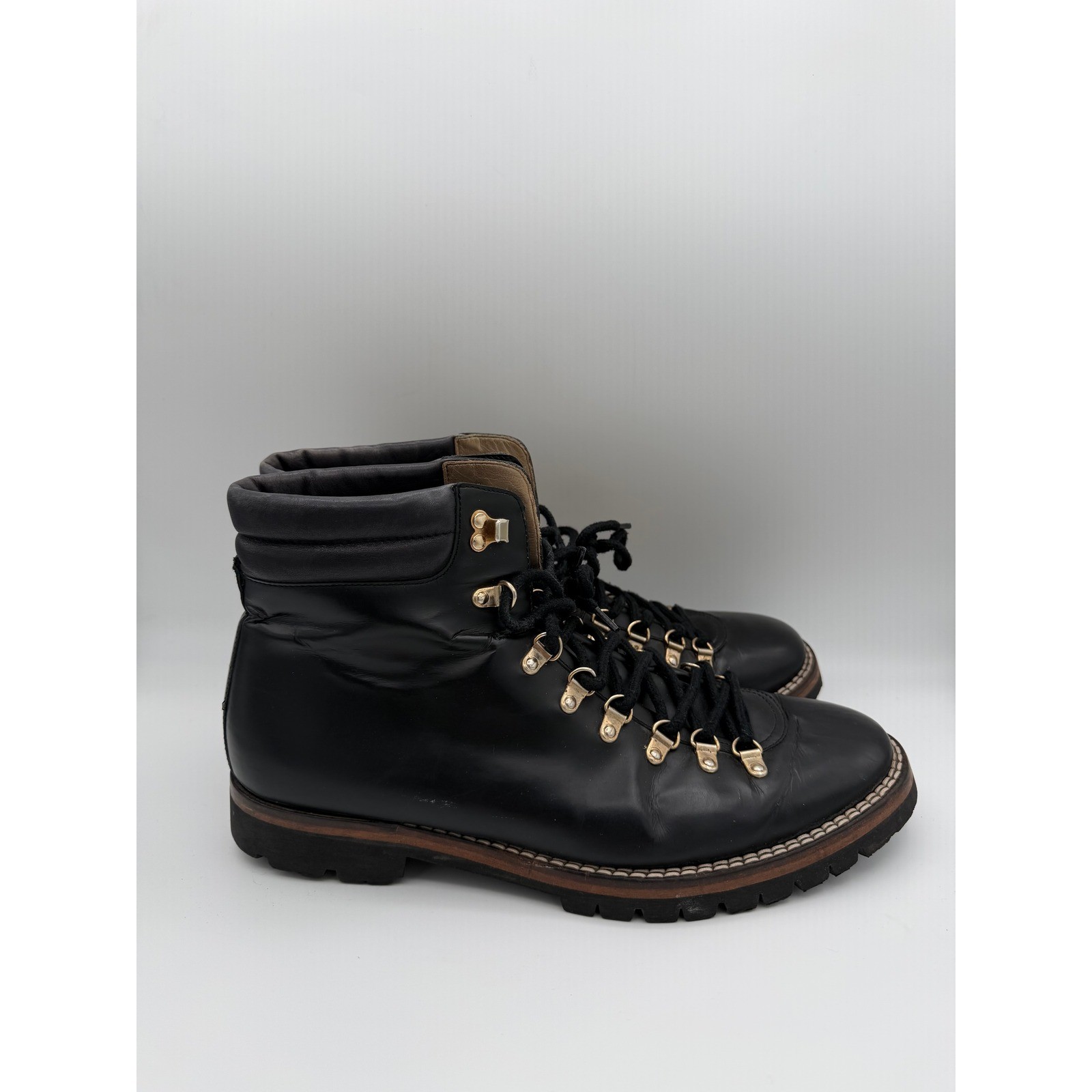 Taft Black Leather Hiking Boots Vibram Sole Handcrafted in Spain Mens 45
