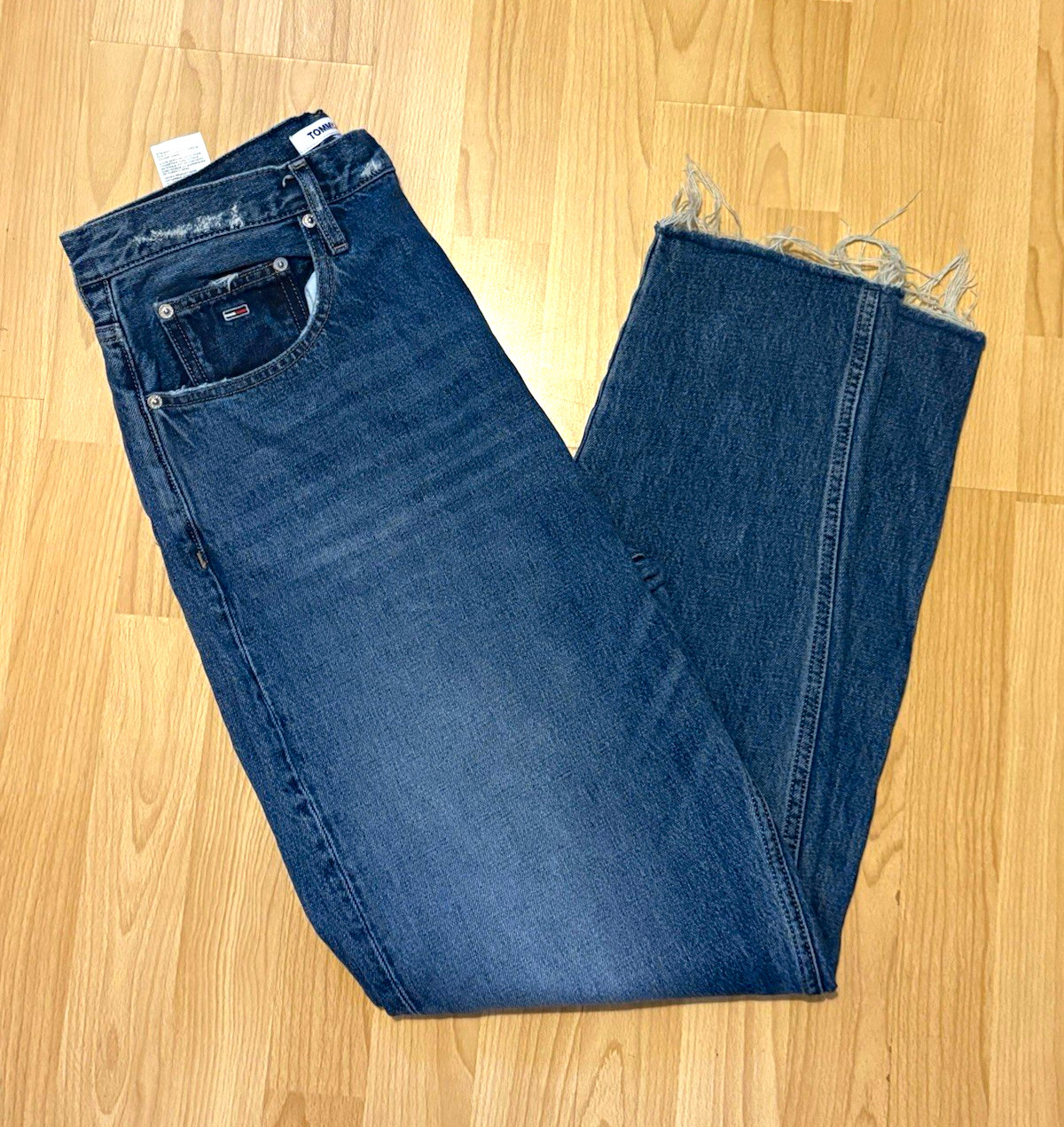 Tommy Jeans Men\'s Blue Denim Straight Leg Jeans Regular Fit W34 L30