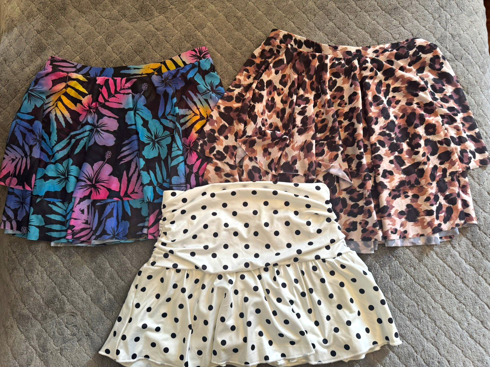 Juniors XL Women\'s Strapless Tube Tops Lot 3 Ruched Woven Polyester Multicolor Juniors XL Women\'s Strapless Tube Tops Lot 3 Ruched Woven Polyester Multicolor