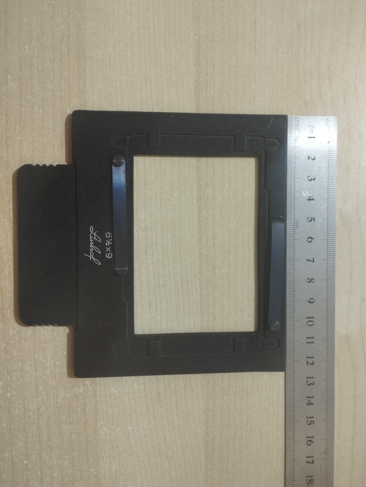 2 LINHOF frames / masks 6.5 X 9 - see pictures. Used. 2 LINHOF frames / masks 6.5 X 9 - see pictures. Used.