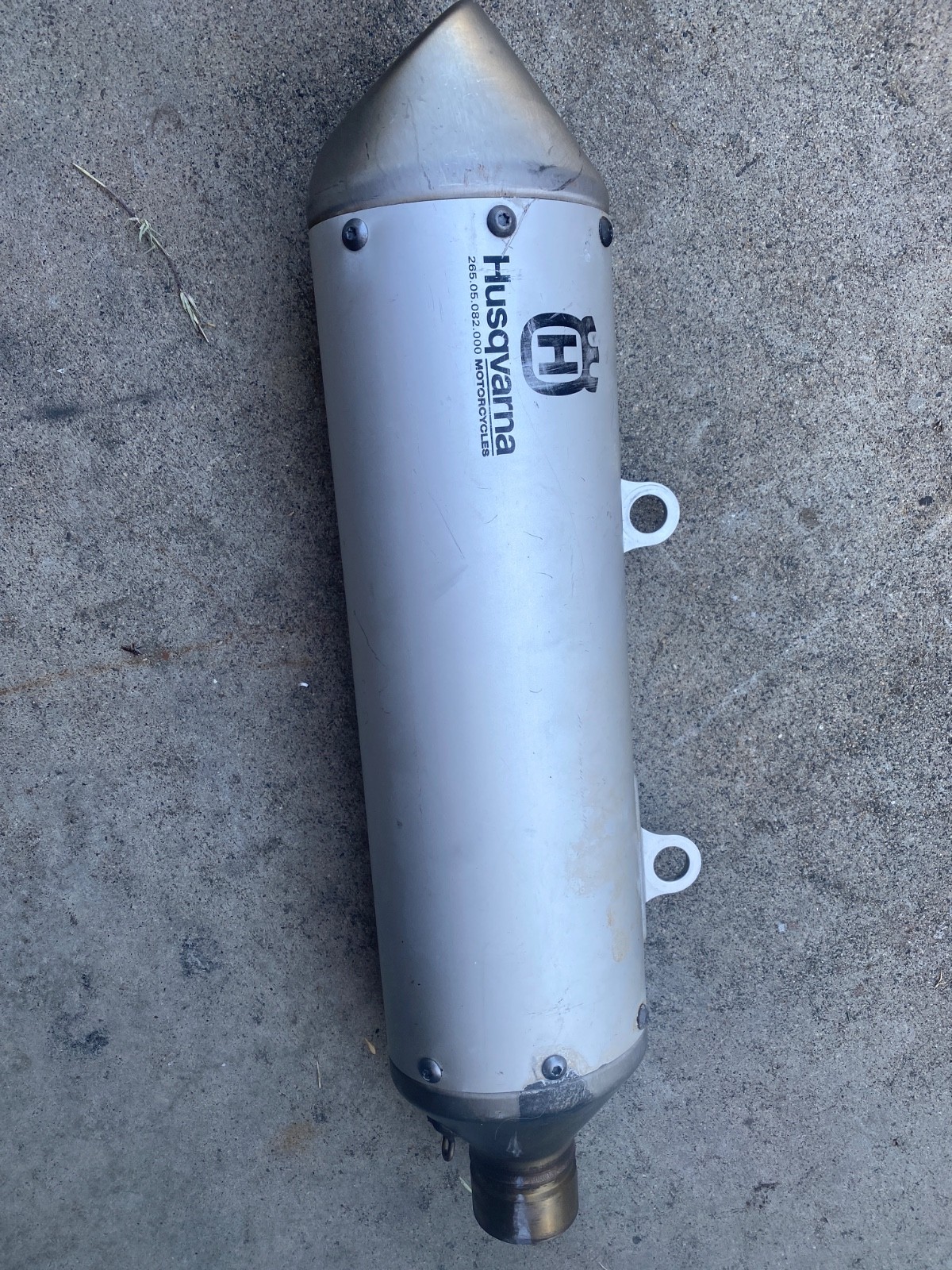 Husqvarna Husky FE 250 350 450 501 OEM Slip on Exhaust Muffler Silencer Baffle Husqvarna Husky FE 250 350 450 501 OEM Slip on Exhaust Muffler Silencer Baffle